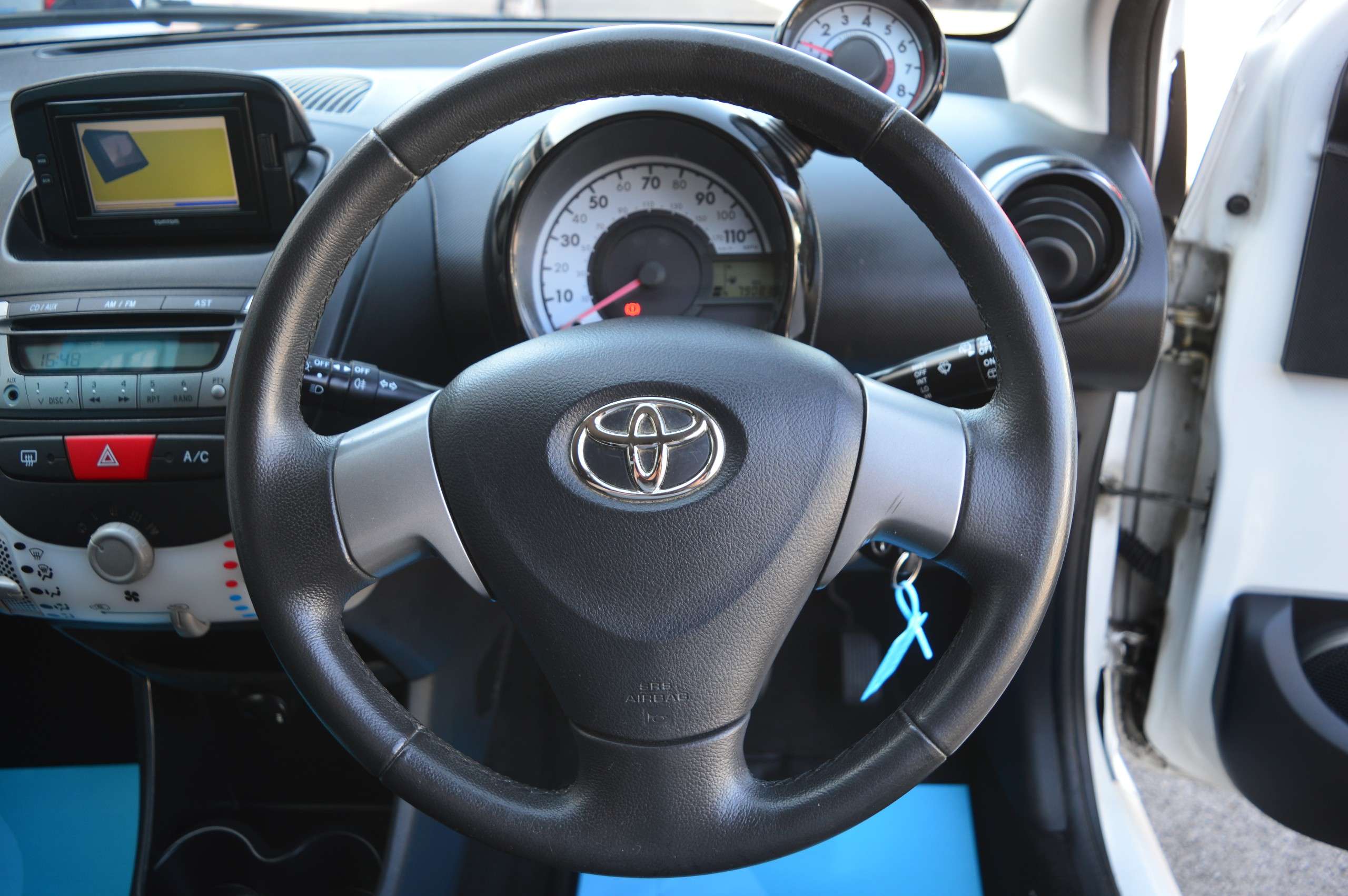 2014 TOYOTA AYGO 2014 TOYOTA AYGO