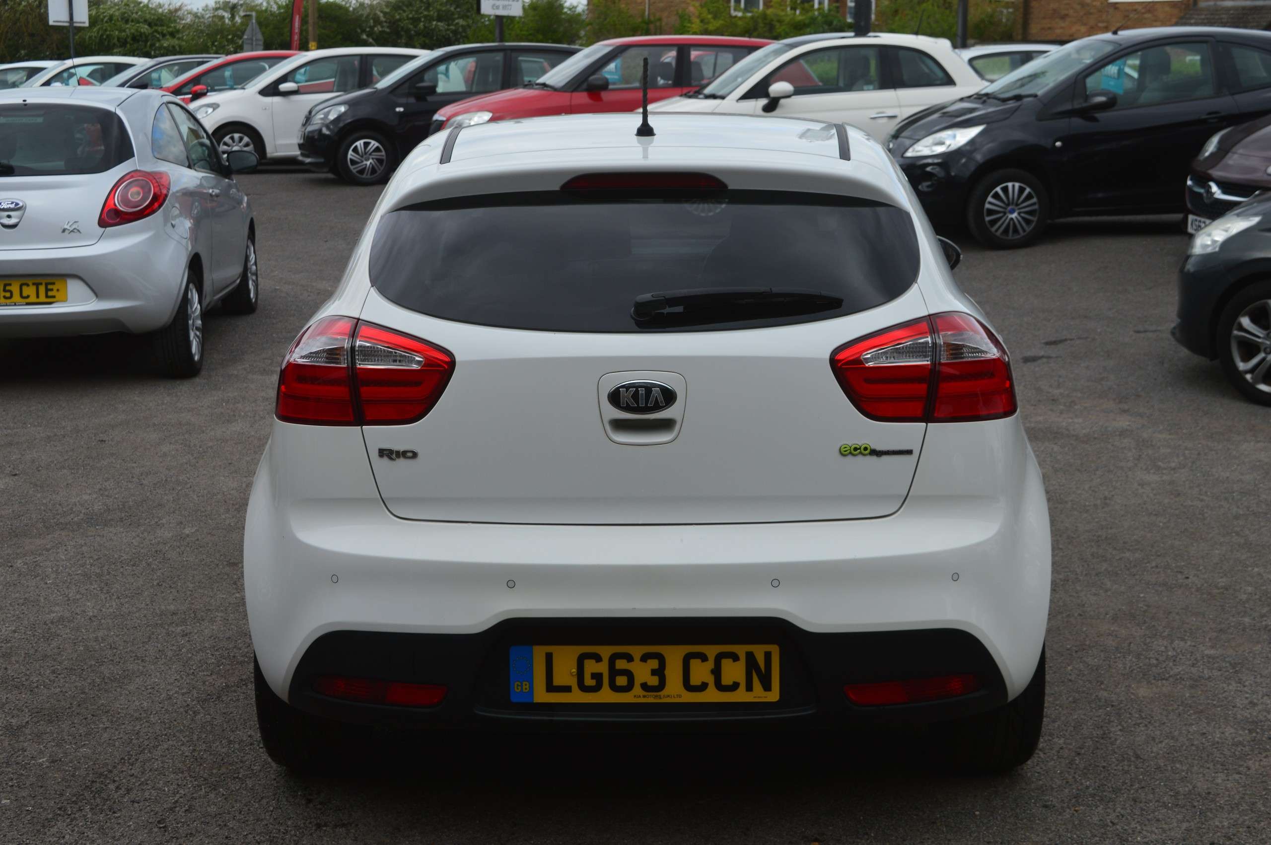 2013 KIA RIO 2013 KIA RIO