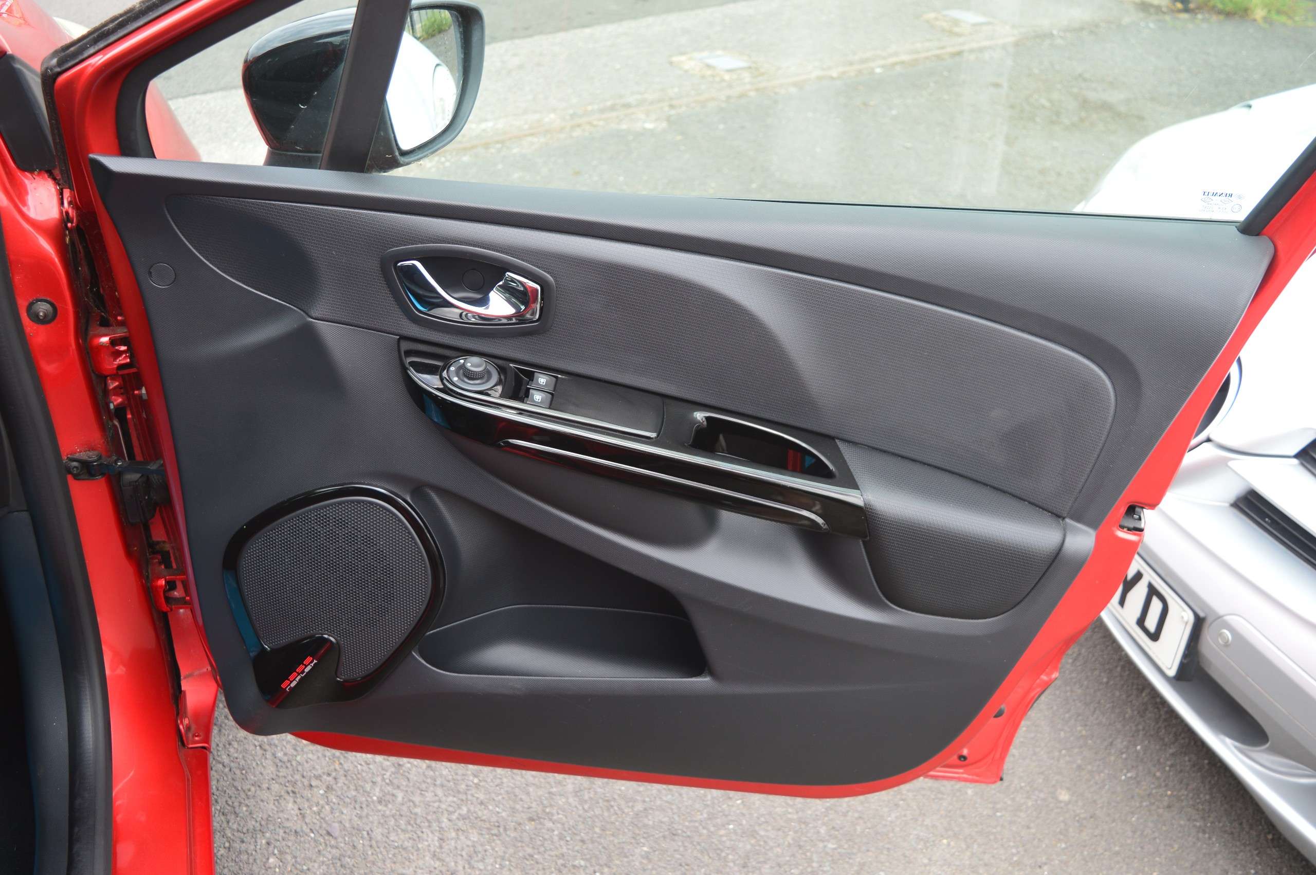 2013 RENAULT CLIO 2013 RENAULT CLIO