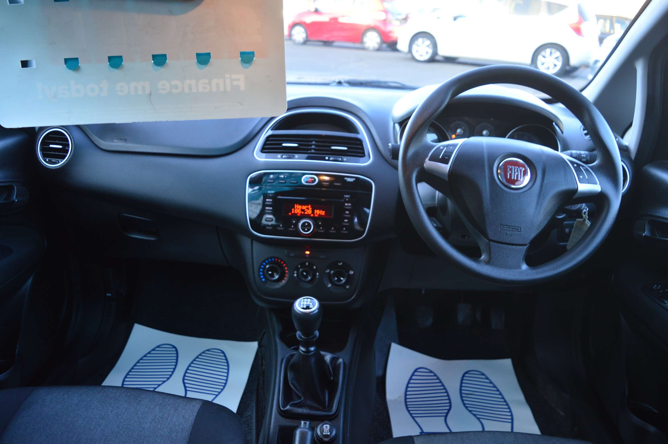 A 2016 FIAT PUNTO 1.2 Pop + Hatchback 5dr Petrol Euro 6 (69 bhp) A 2016 FIAT PUNTO 1.2 Pop + Hatchback 5dr Petrol Euro 6 (69 bhp)