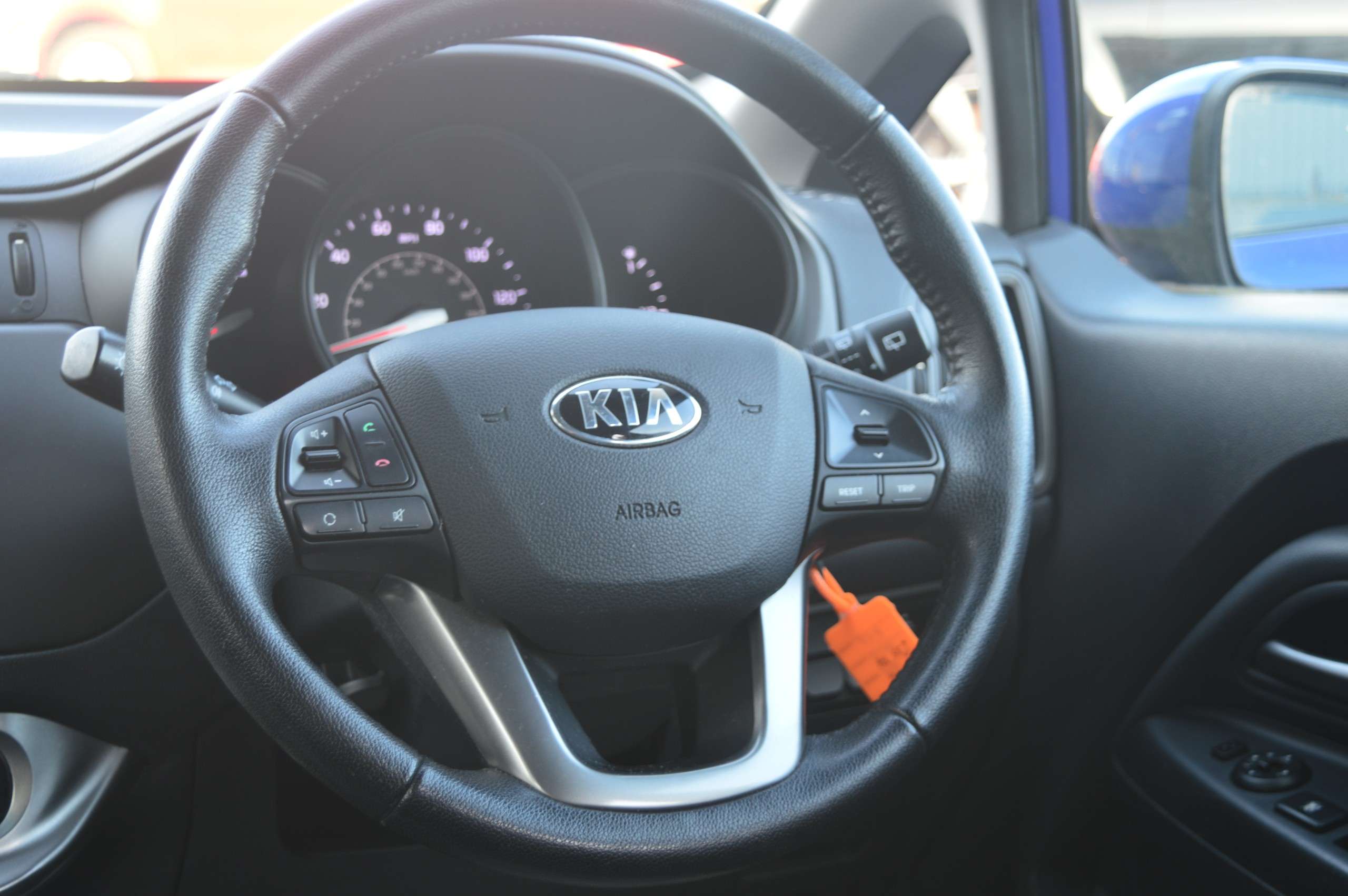 2013 KIA RIO 2013 KIA RIO