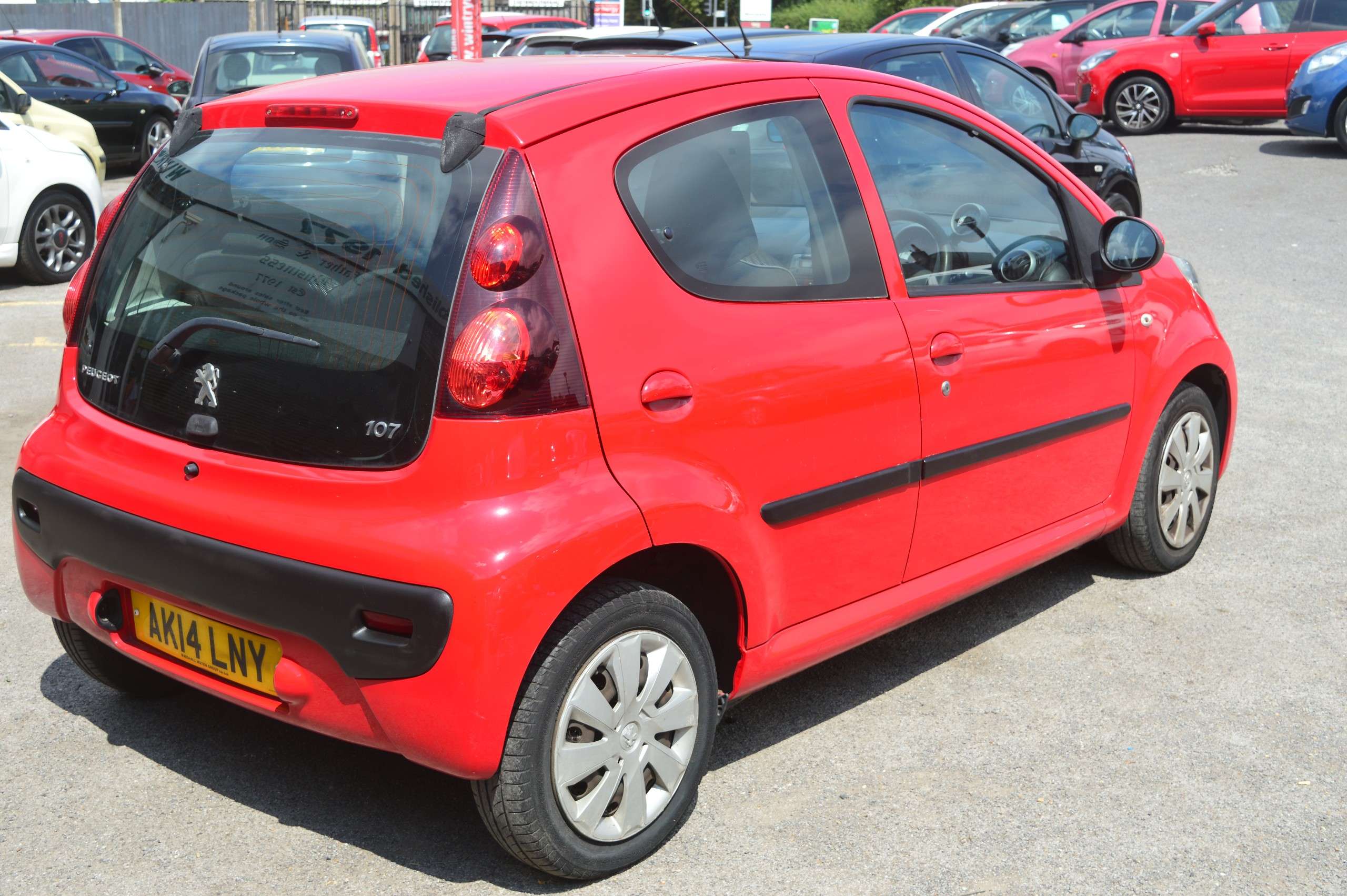 2014 PEUGEOT 107 2014 PEUGEOT 107