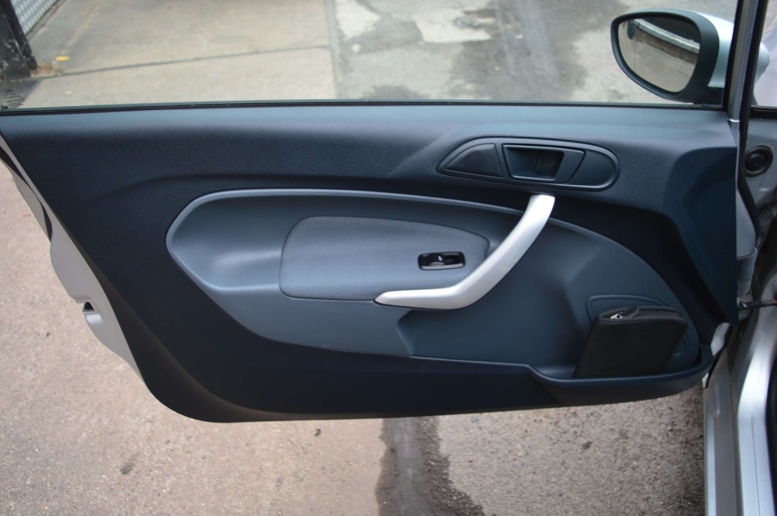 2010 FORD FIESTA 2010 FORD FIESTA