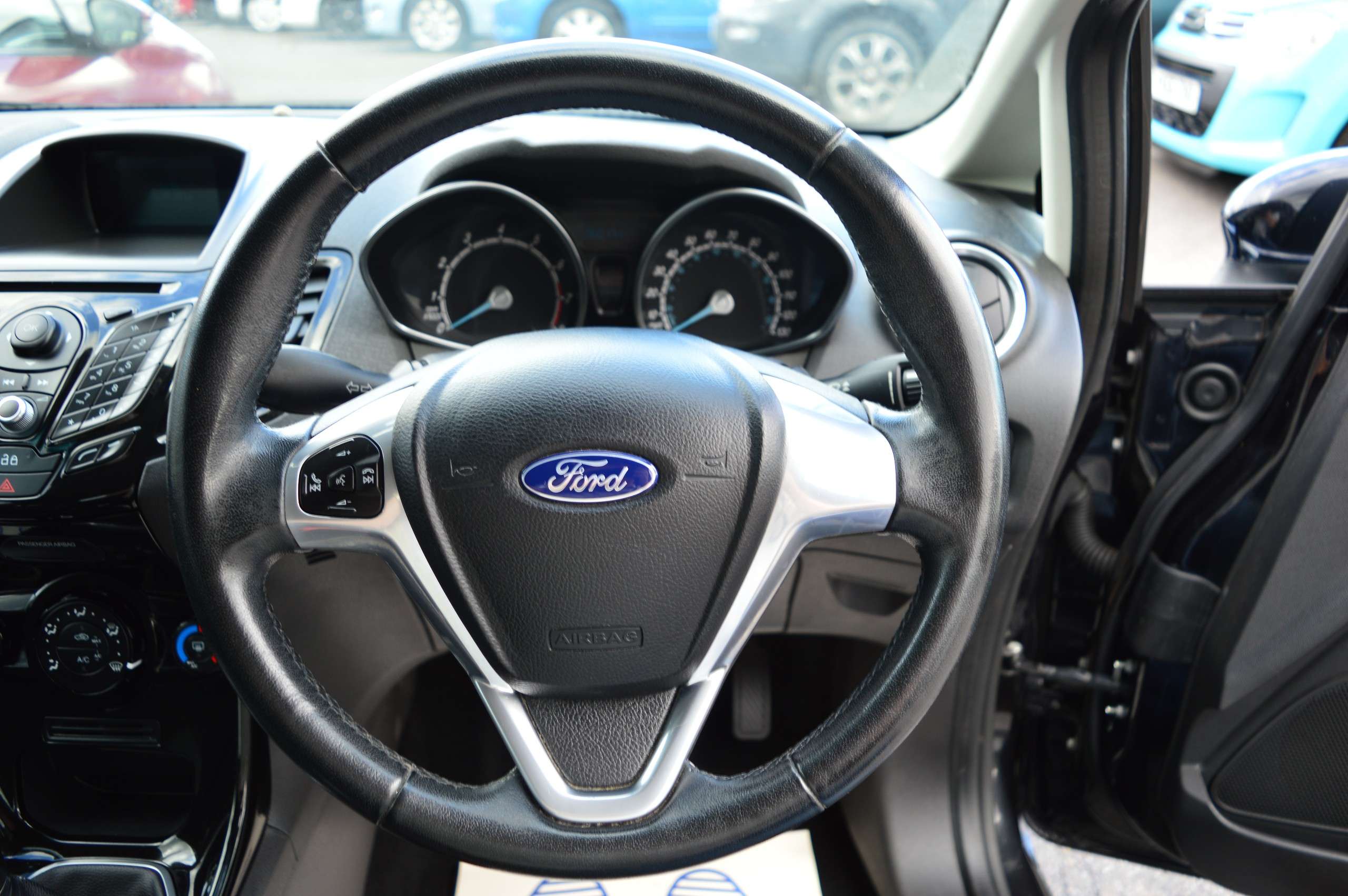 A 2015 FORD FIESTA 1.25 Zetec Hatchback 3dr Petrol Manual Euro 5 (82 ps) A 2015 FORD FIESTA 1.25 Zetec Hatchback 3dr Petrol Manual Euro 5 (82 ps)