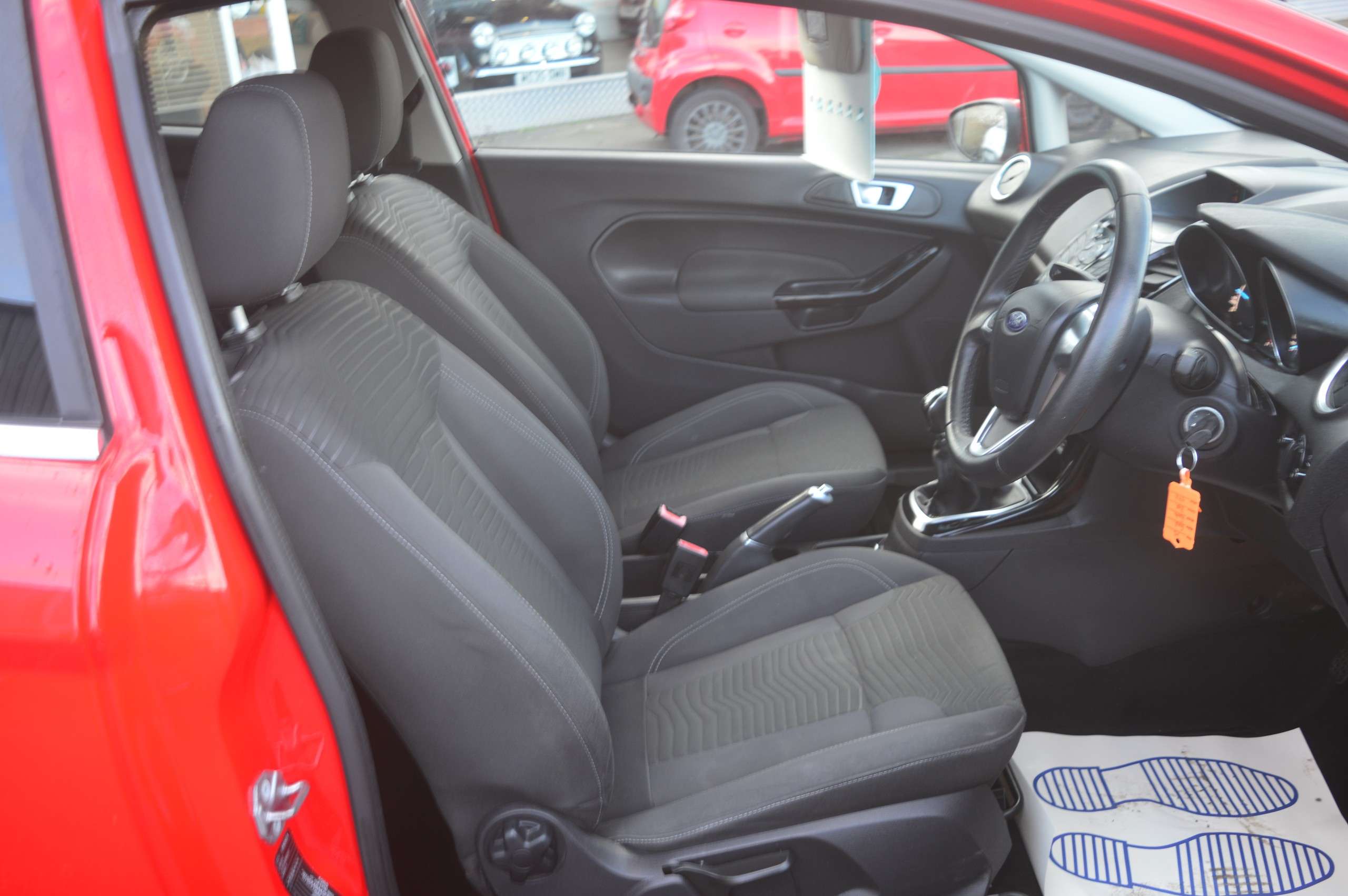 2015 FORD FIESTA 2015 FORD FIESTA