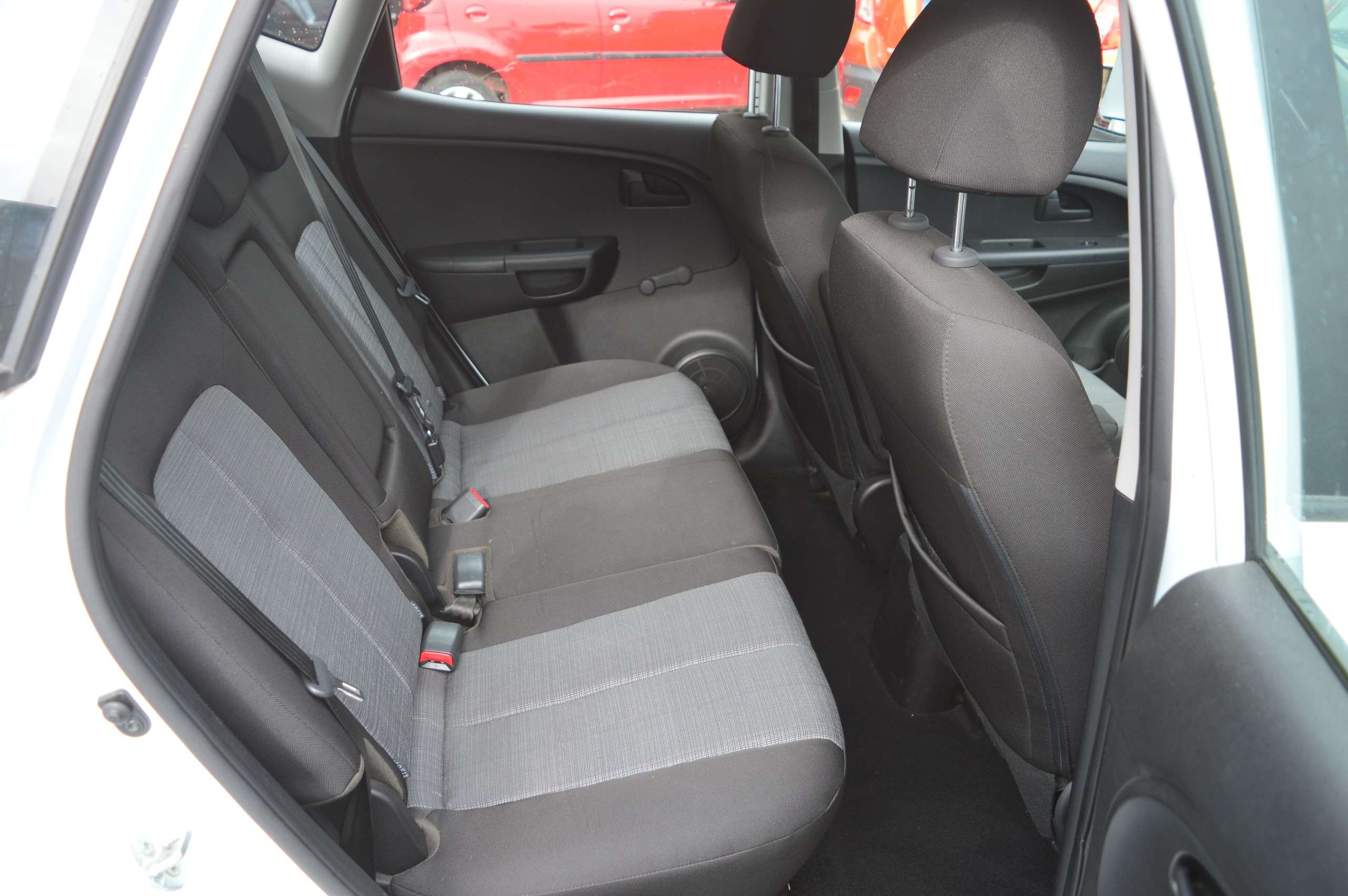 2014 KIA VENGA 2014 KIA VENGA