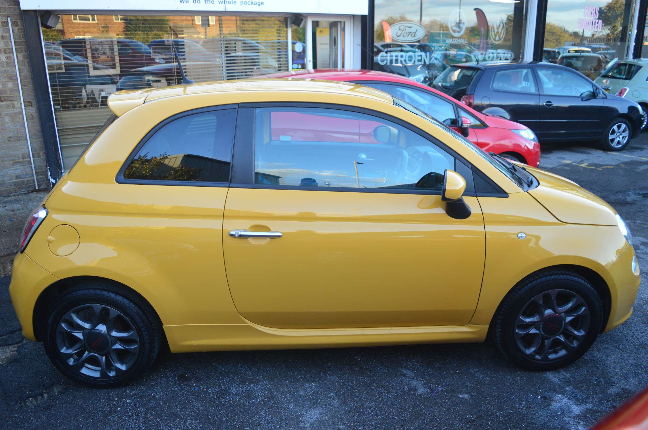 2014 FIAT 500 2014 FIAT 500