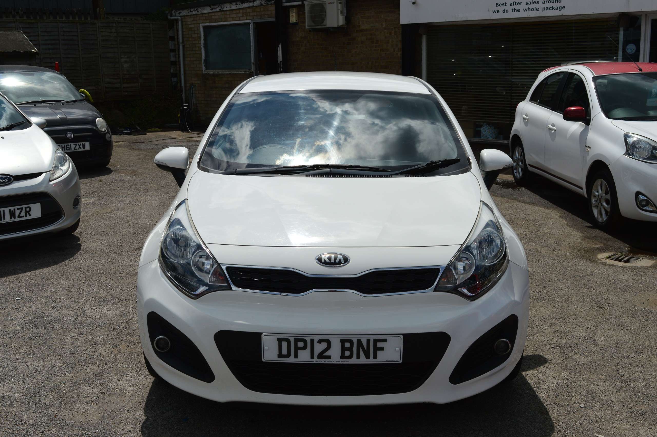 A 2012 KIA RIO 1.25 2 Hatchback 5dr Petrol Manual Euro 5 (84 bhp) A 2012 KIA RIO 1.25 2 Hatchback 5dr Petrol Manual Euro 5 (84 bhp)