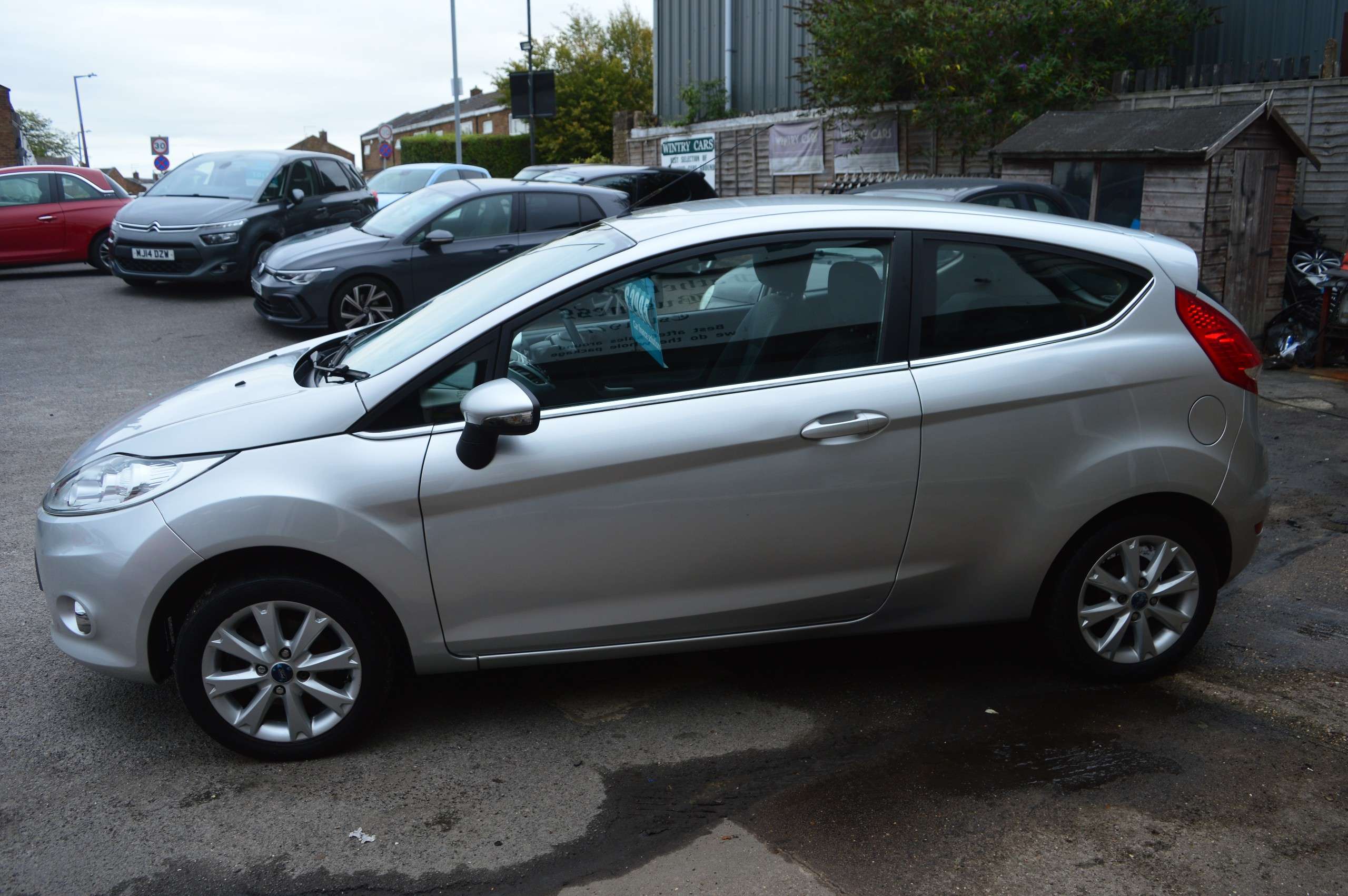2010 FORD FIESTA 2010 FORD FIESTA