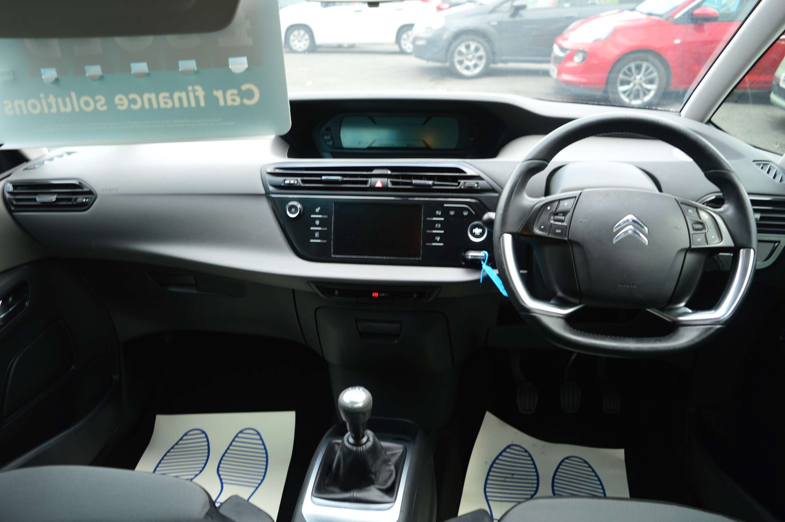 A 2014 CITROEN GRAND C4 PICASSO 1.6 e-HDi Airdream VTR+ MPV 5dr Diesel Manual Euro 5 (s/s) (115 ps) A 2014 CITROEN GRAND C4 PICASSO 1.6 e-HDi Airdream VTR+ MPV 5dr Diesel Manual Euro 5 (s/s) (115 ps)