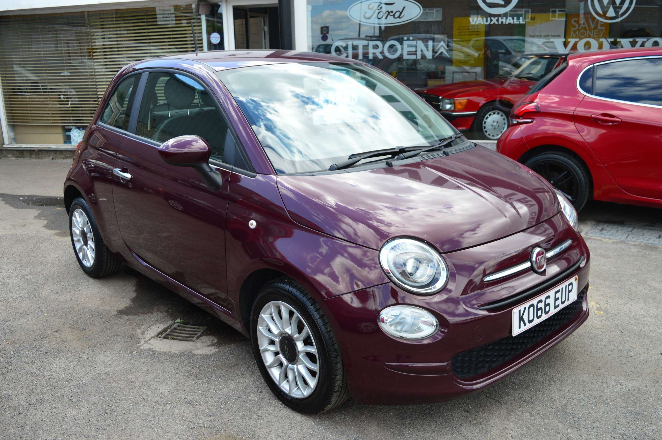 A 2017 FIAT 500 1.2 ECO Pop Star Hatchback 3dr Petrol Manual Euro 6 (s/s) (69 bhp) A 2017 FIAT 500 1.2 ECO Pop Star Hatchback 3dr Petrol Manual Euro 6 (s/s) (69 bhp)