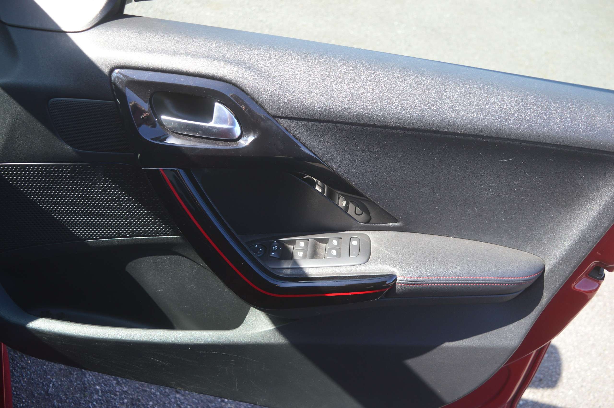 2017 PEUGEOT 208 2017 PEUGEOT 208