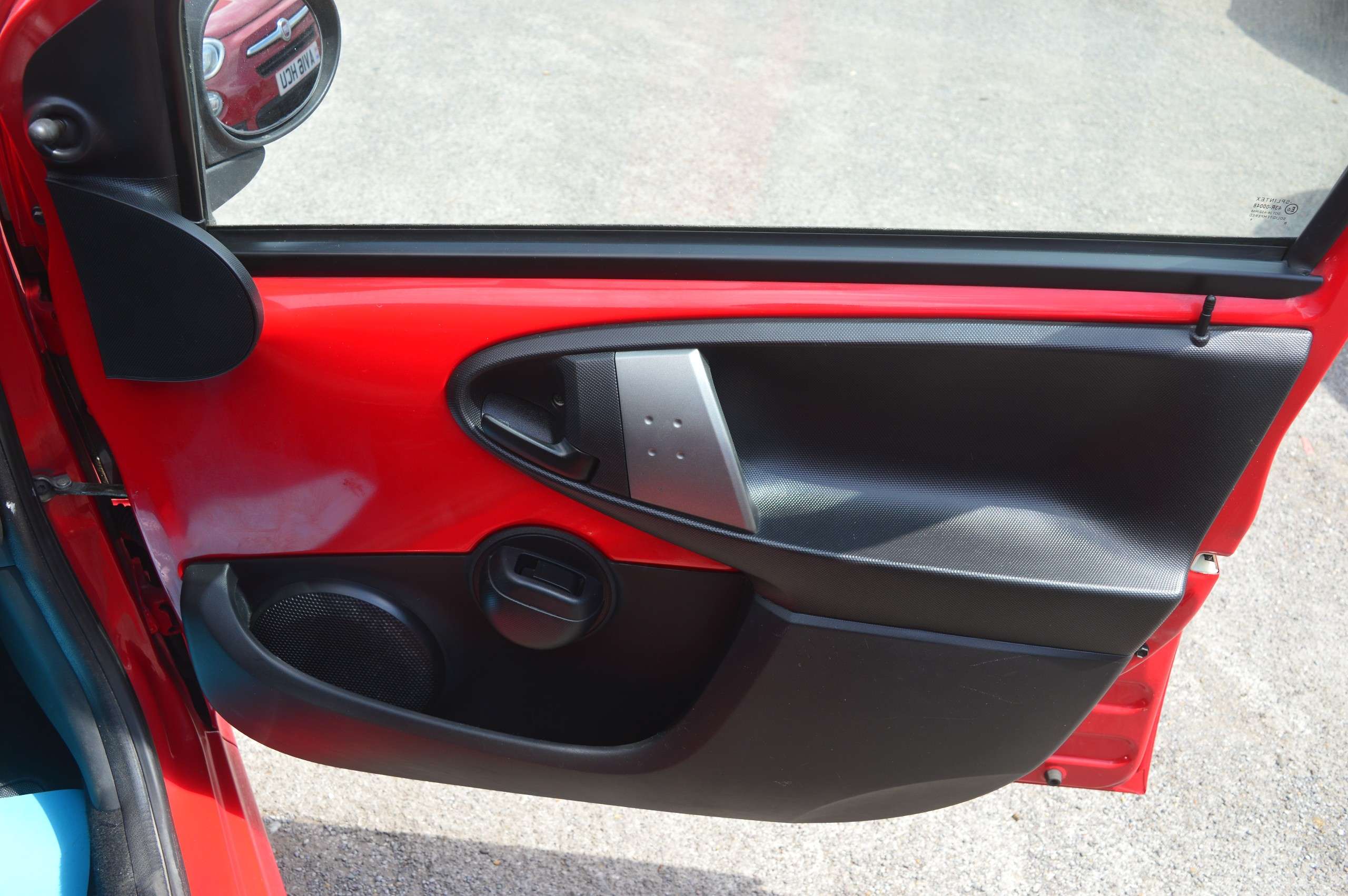 2014 PEUGEOT 107 2014 PEUGEOT 107