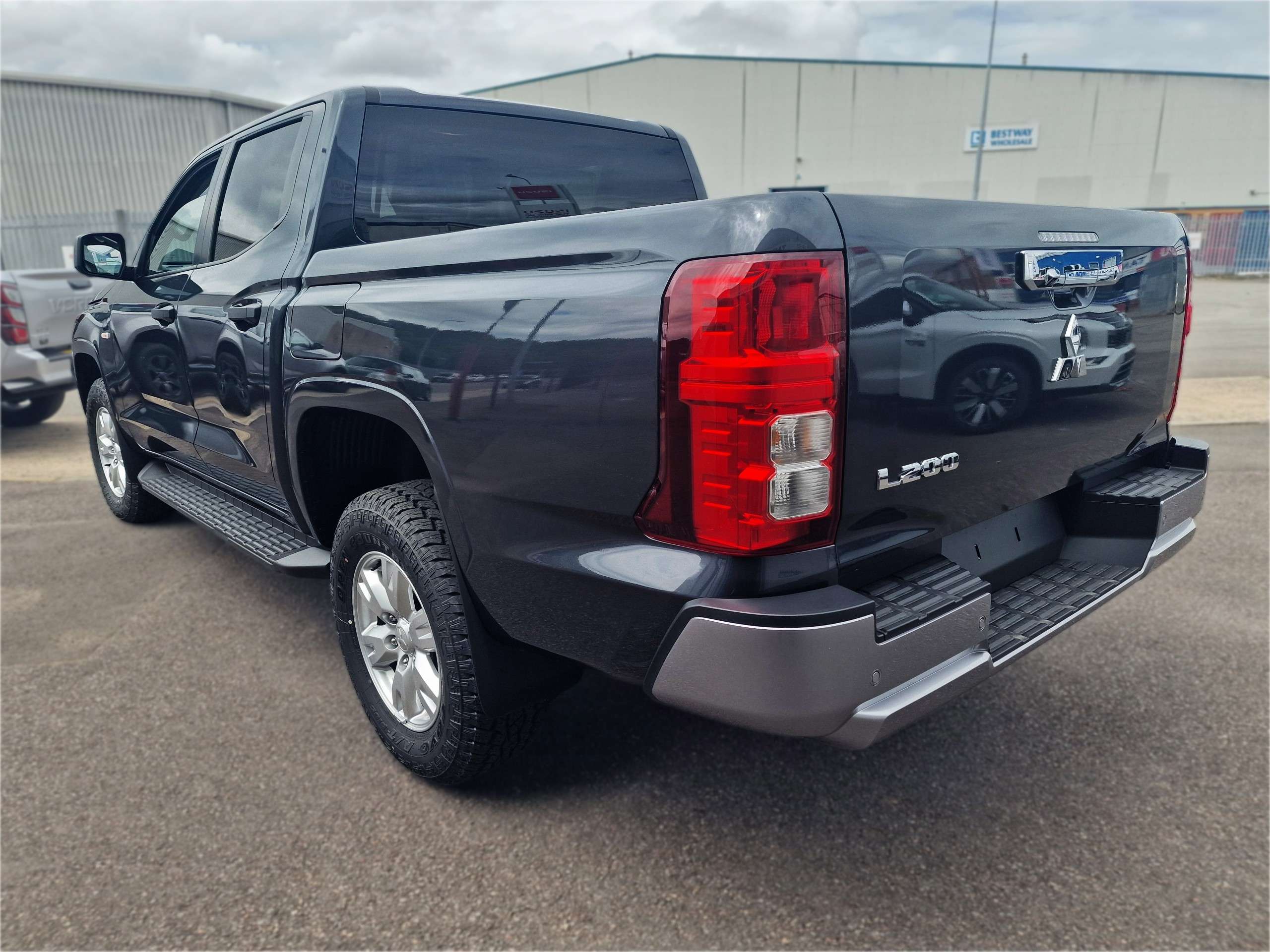 A 2026 MITSUBISHI L200 Titan D/C Auto 2.4TD 204ps Diesel A 2026 MITSUBISHI L200 Titan D/C Auto 2.4TD 204ps Diesel