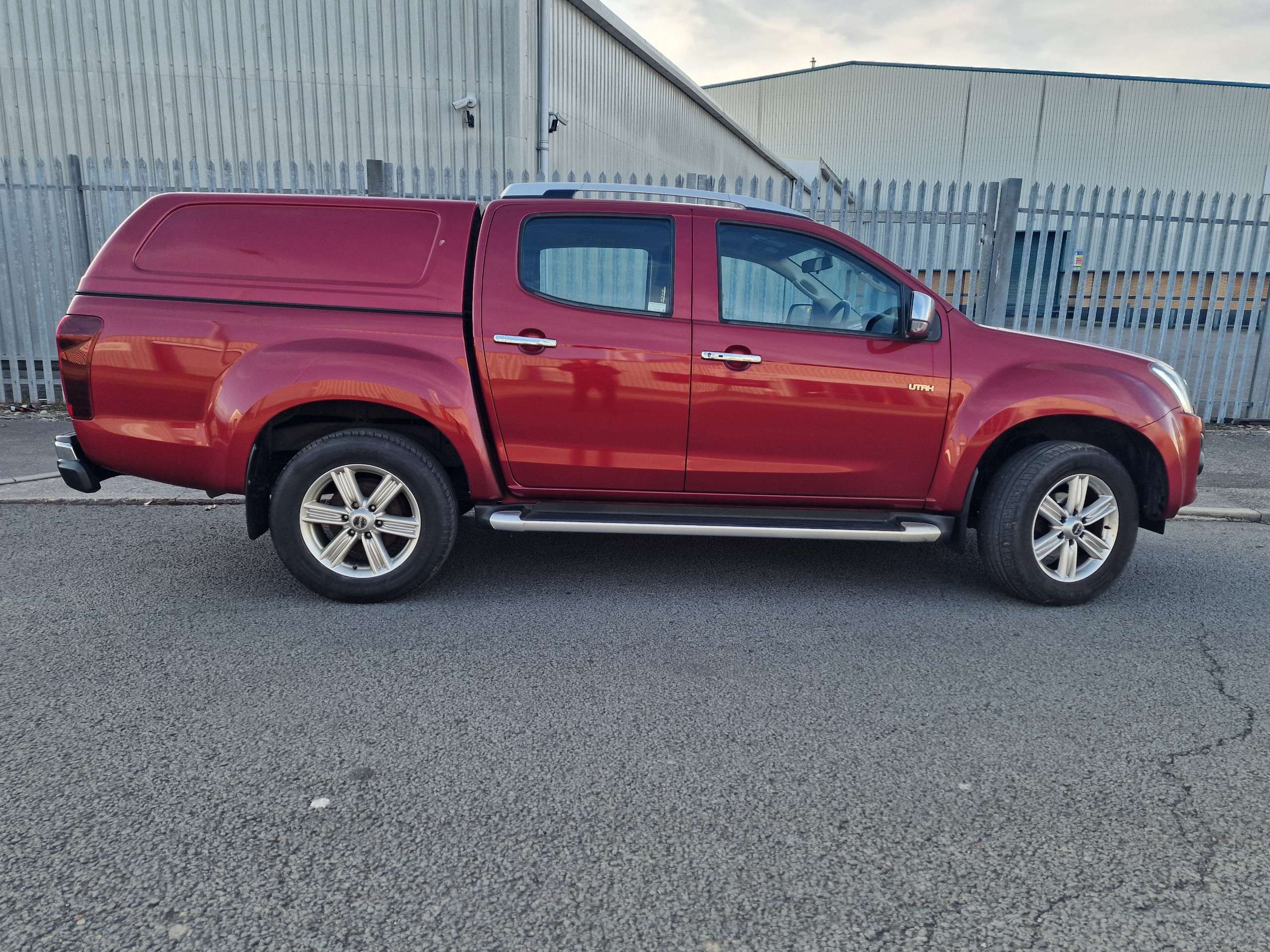 2019 ISUZU D-MAX 2019 ISUZU D-MAX