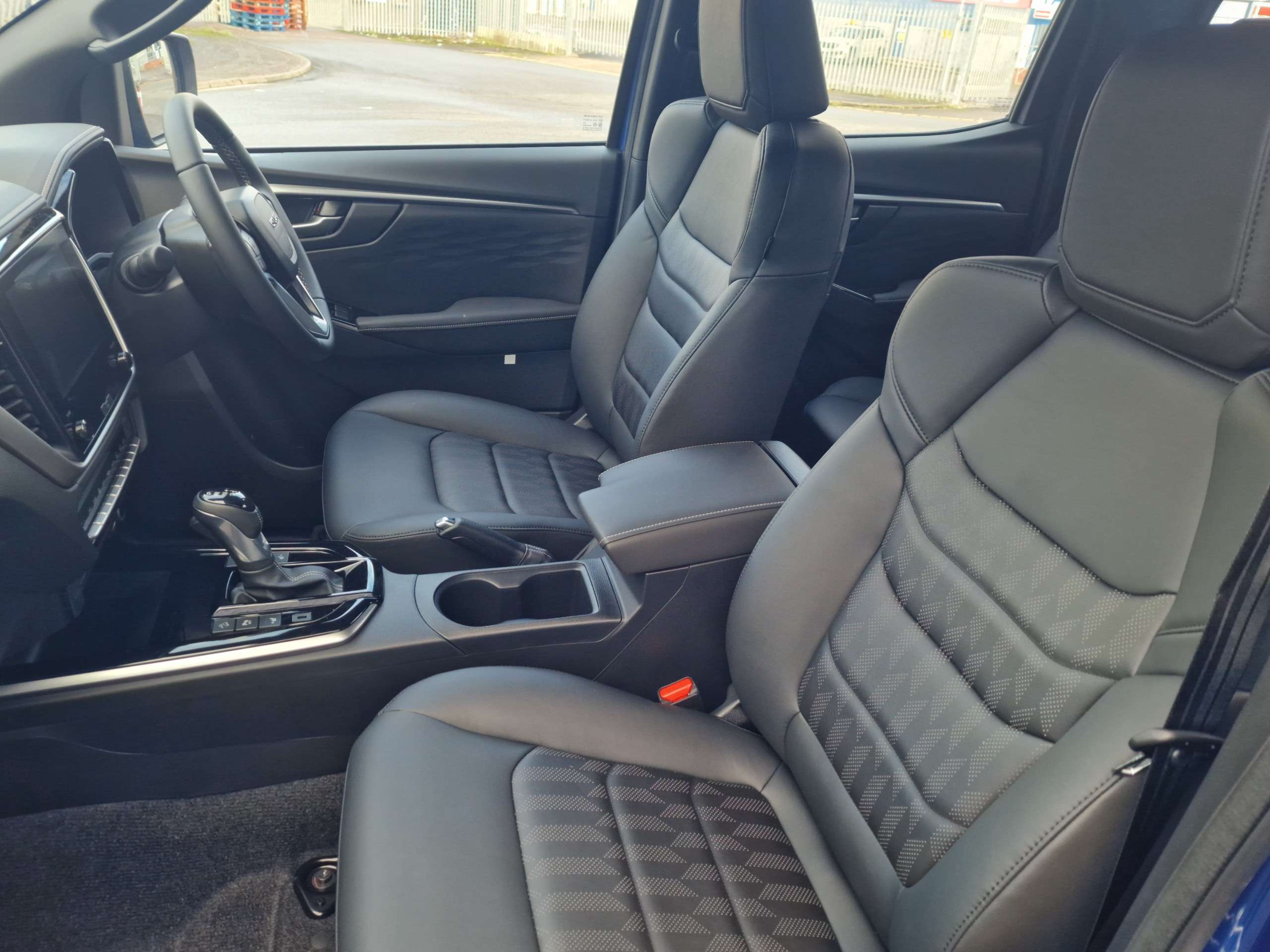 2025 ISUZU D-MAX 2025 ISUZU D-MAX
