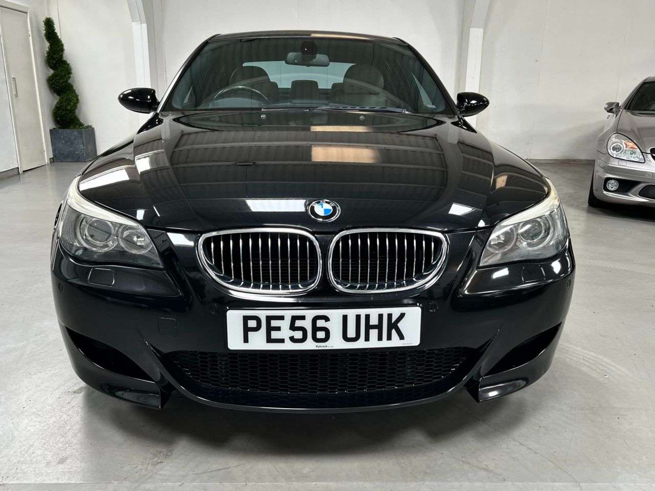 2006 BMW M5 2006 BMW M5