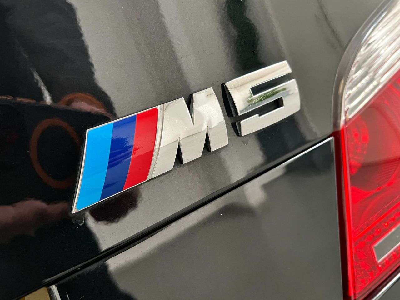 2006 BMW M5 2006 BMW M5