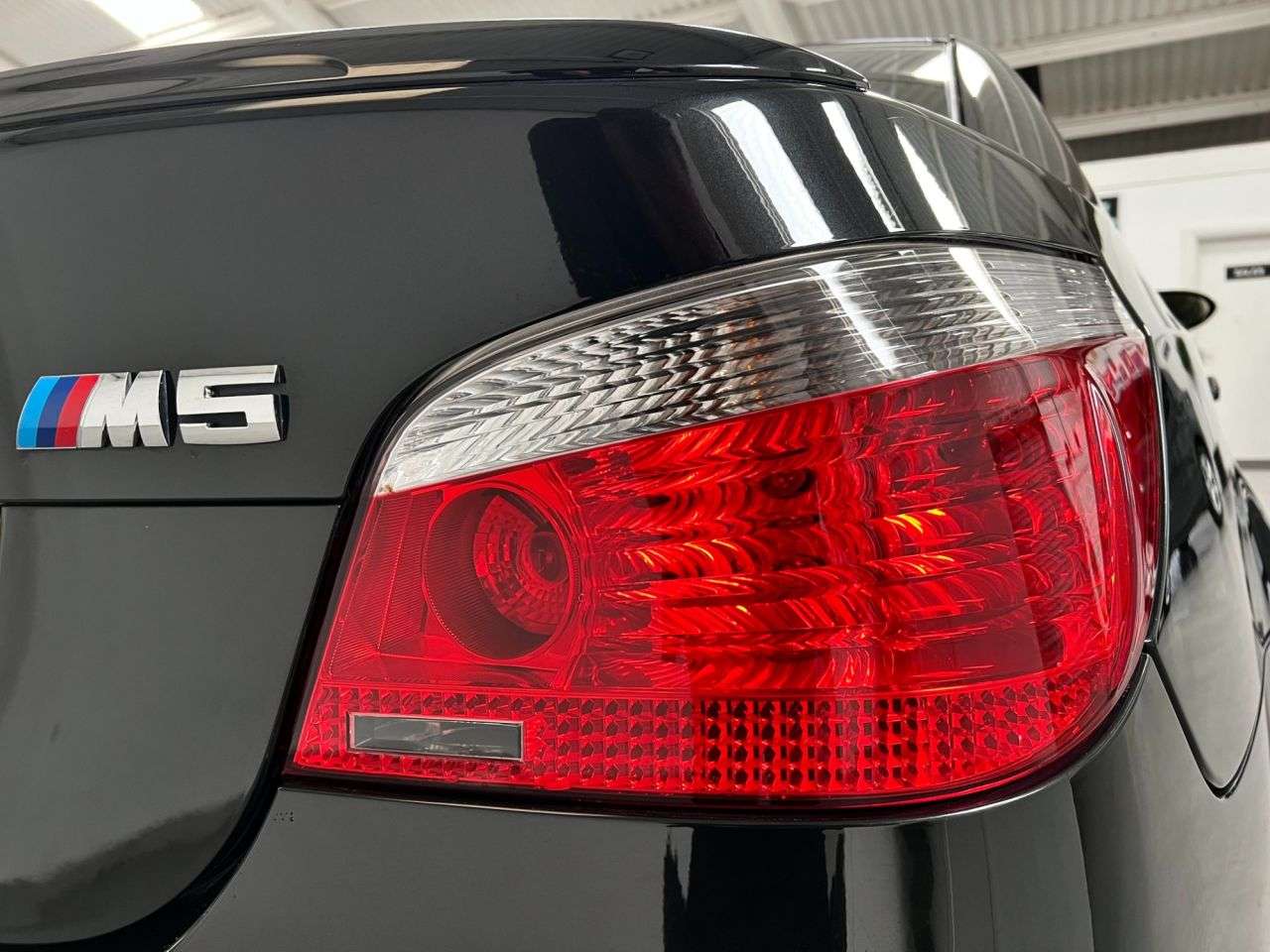 2006 BMW M5 2006 BMW M5
