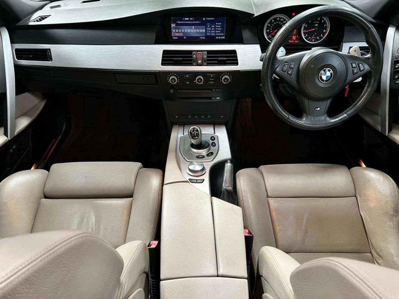 2006 BMW M5 2006 BMW M5