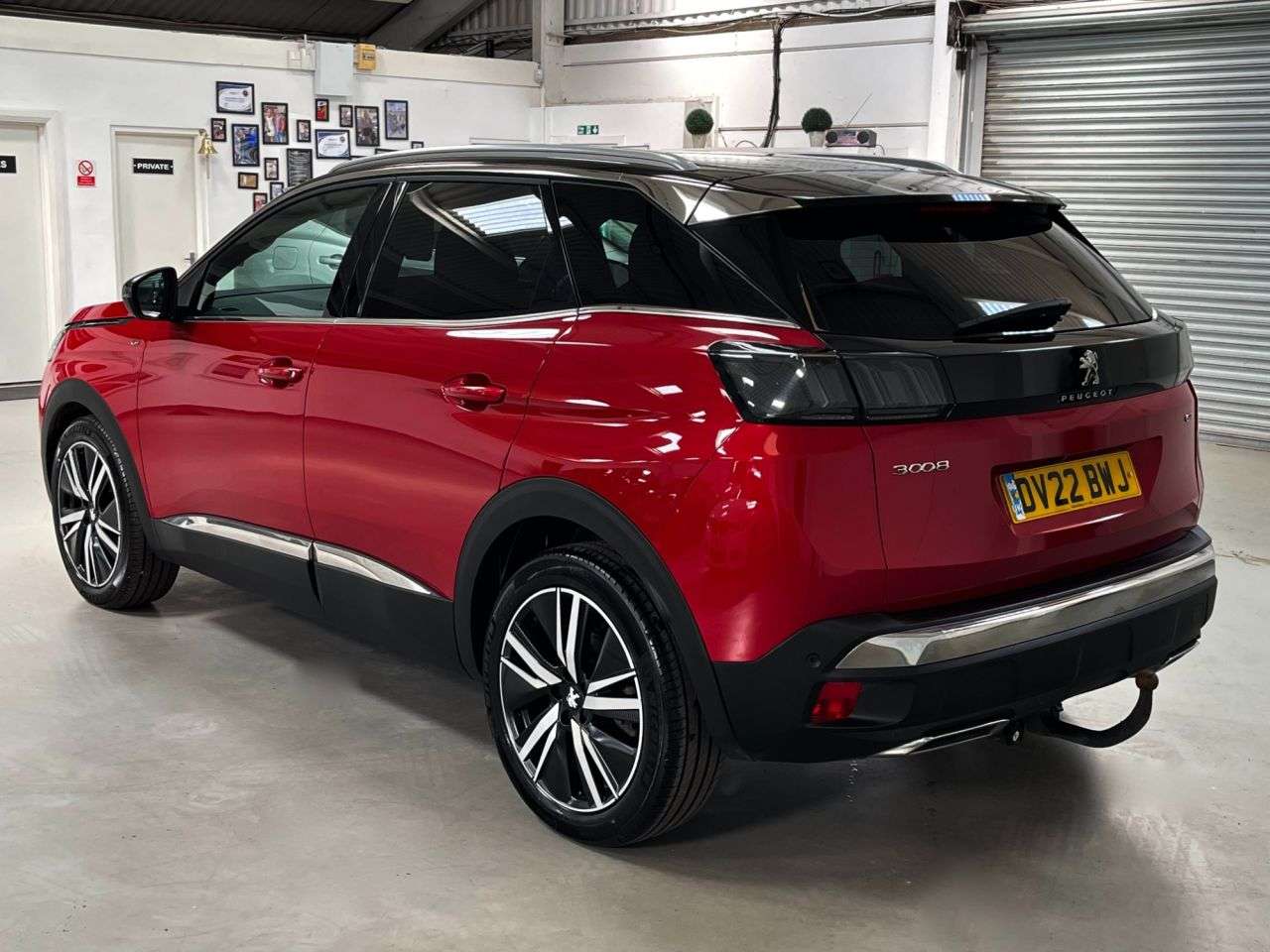 A 2022 PEUGEOT 3008 1.5 BlueHDi GT Premium SUV 5dr Diesel EAT Euro 6 (s/s) (130 ps) A 2022 PEUGEOT 3008 1.5 BlueHDi GT Premium SUV 5dr Diesel EAT Euro 6 (s/s) (130 ps)