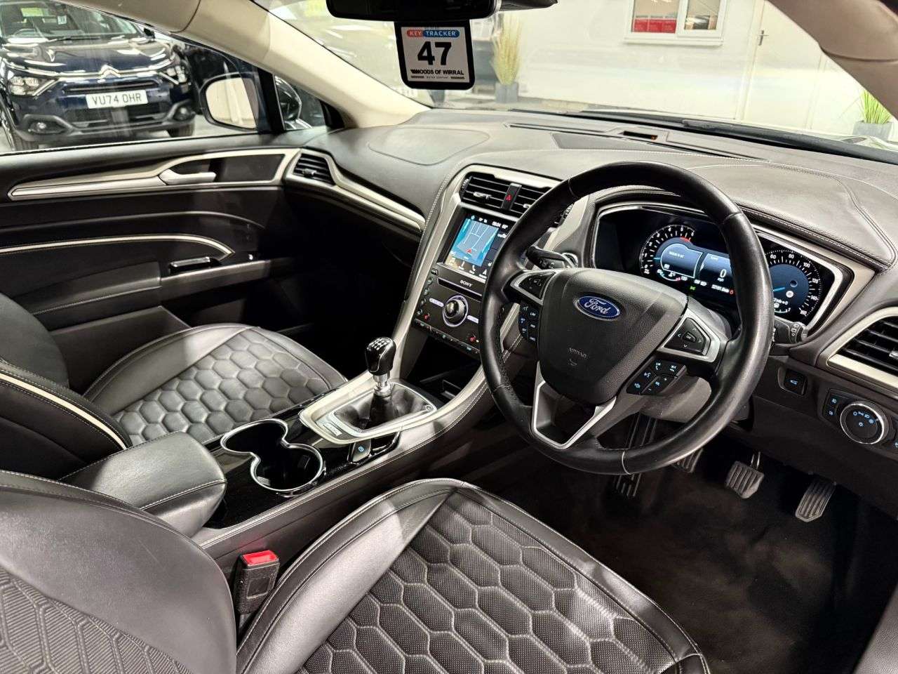 A 2018 FORD MONDEO 2.0 TDCi Duratorq Vignale Hatchback 5dr Diesel Manual Euro 6 (s/s) (150 ps) A 2018 FORD MONDEO 2.0 TDCi Duratorq Vignale Hatchback 5dr Diesel Manual Euro 6 (s/s) (150 ps)