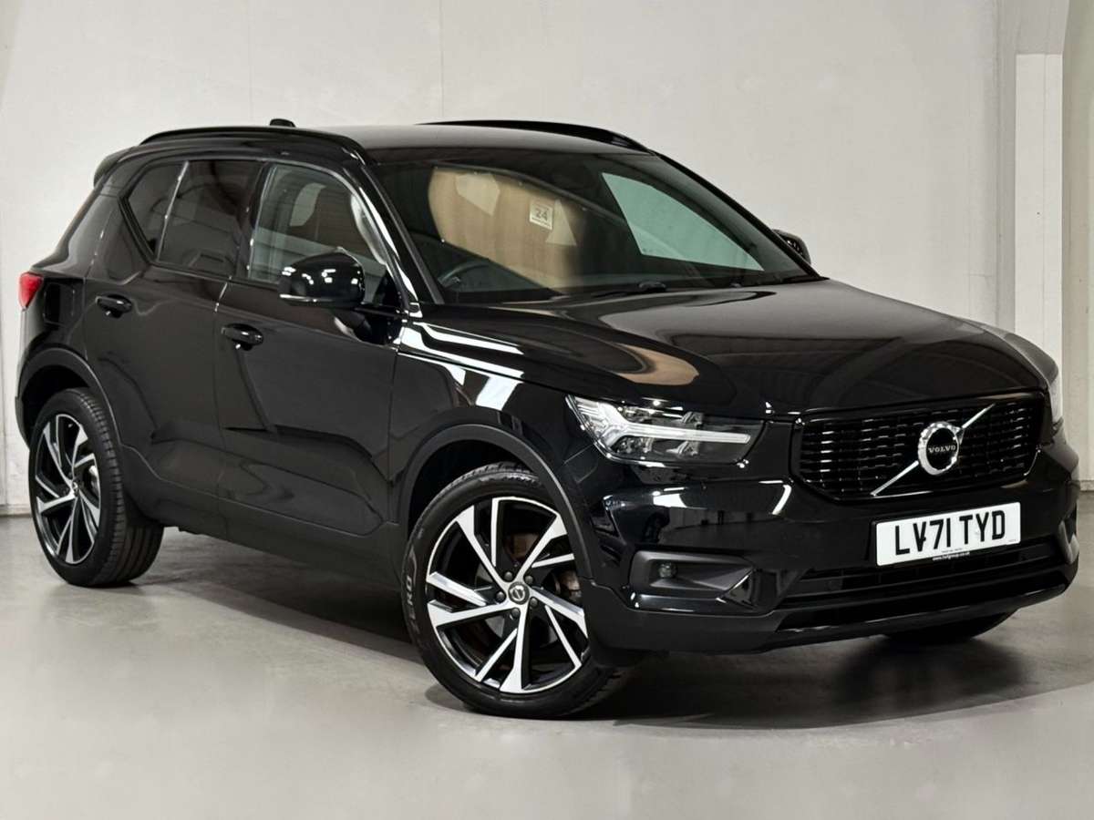 Check out this Volvo Xc40 2022 Hybrid Electric Automatic