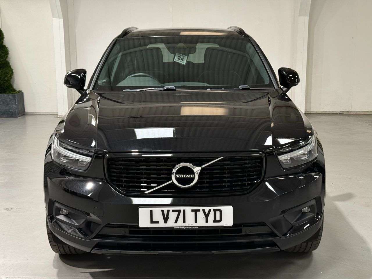 2022 VOLVO XC40 2022 VOLVO XC40