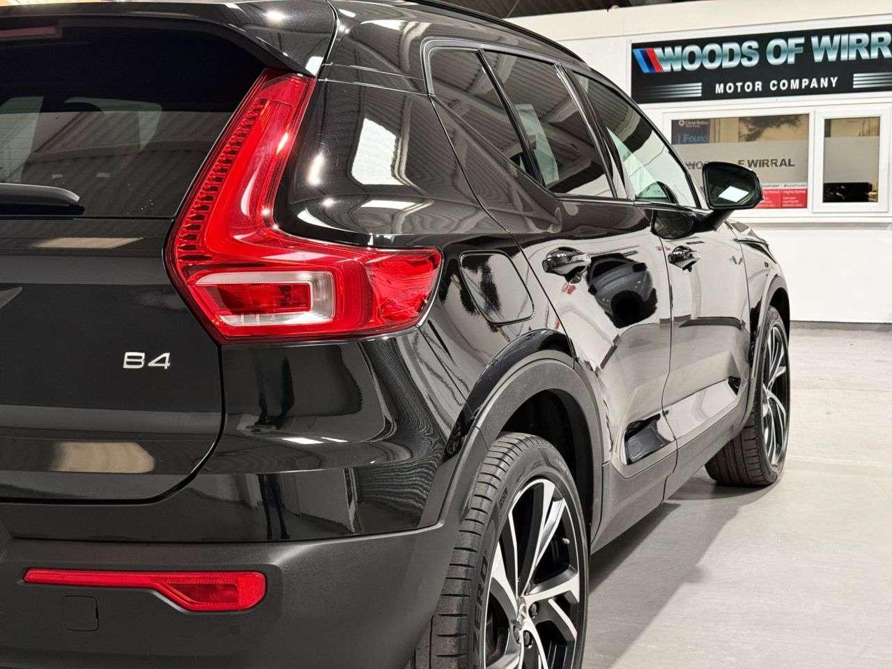 2022 VOLVO XC40 2022 VOLVO XC40
