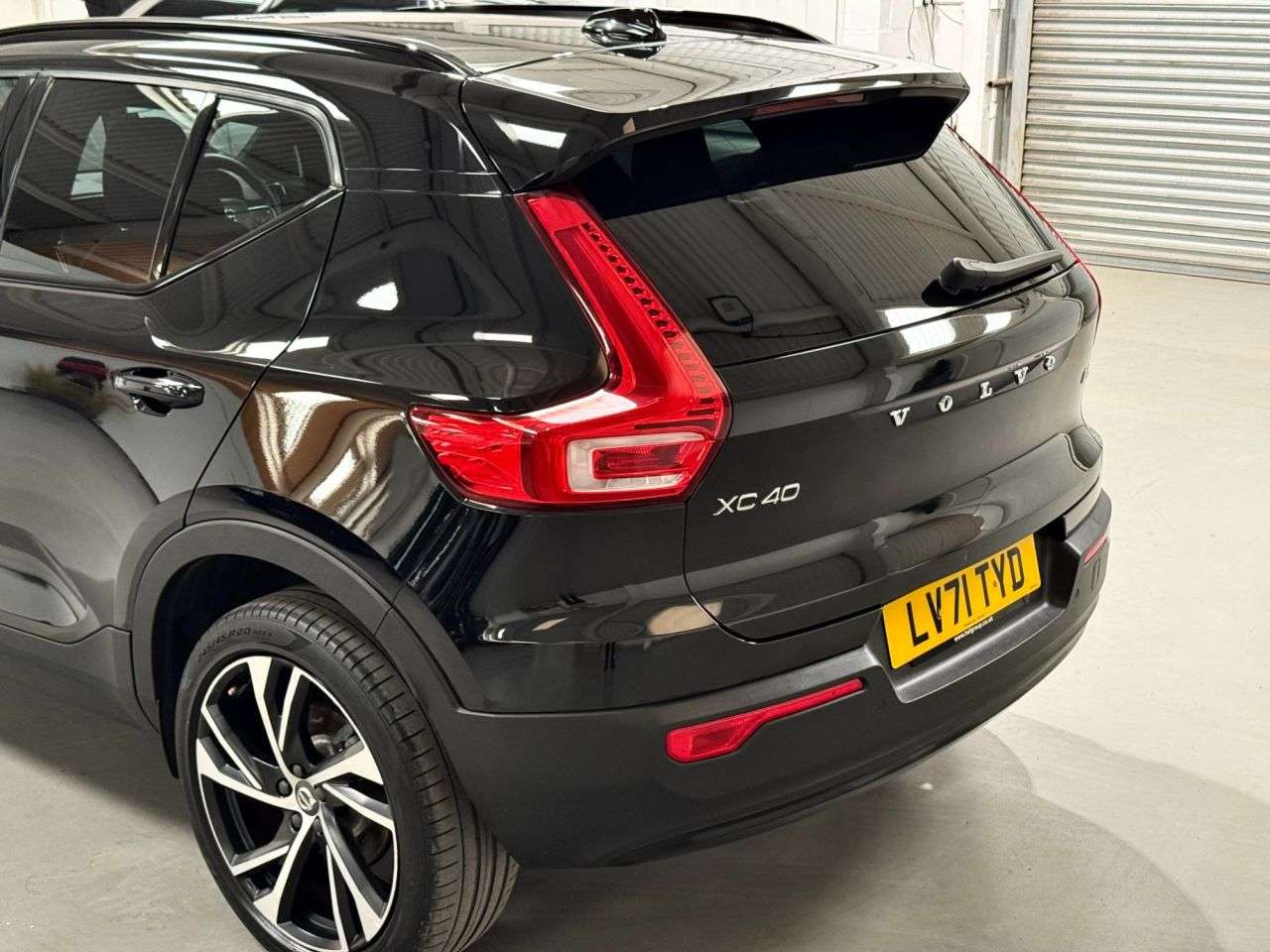 2022 VOLVO XC40 2022 VOLVO XC40