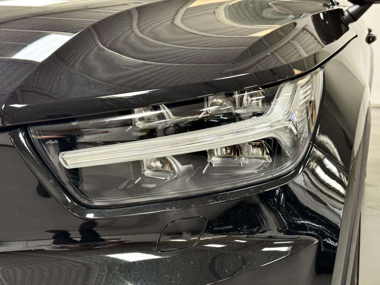 2022 VOLVO XC40 2022 VOLVO XC40