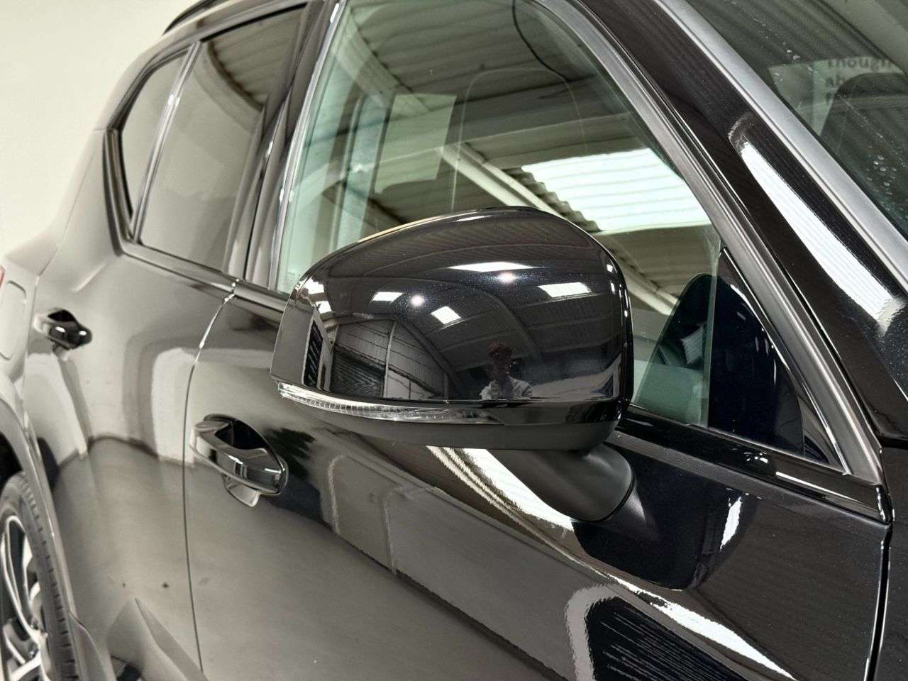 2022 VOLVO XC40 2022 VOLVO XC40