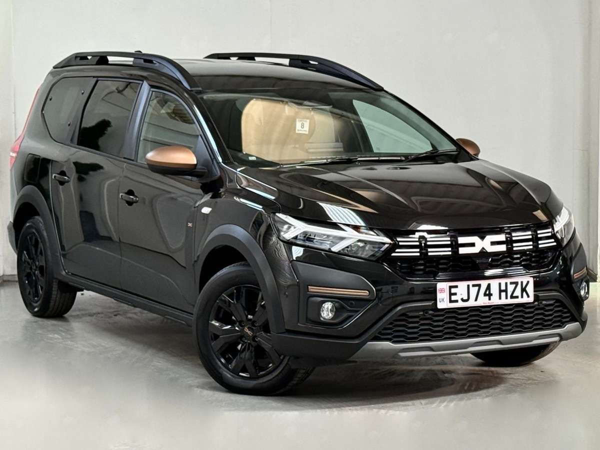 Check out this Dacia Jogger 2024 Hybrid Electric Automatic