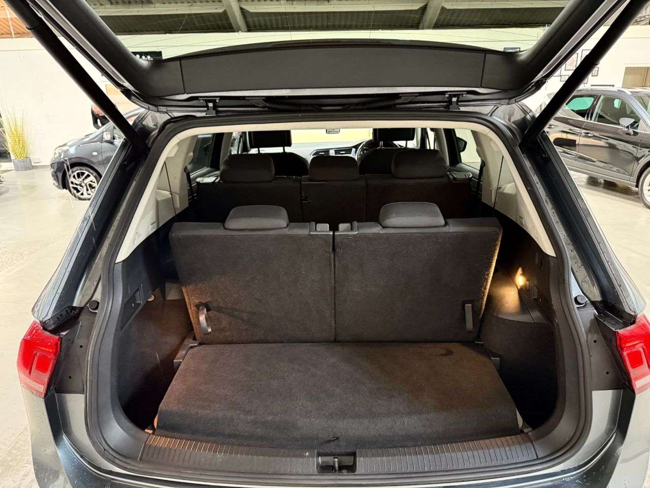 2021 VOLKSWAGEN TIGUAN ALLSPACE 2021 VOLKSWAGEN TIGUAN ALLSPACE