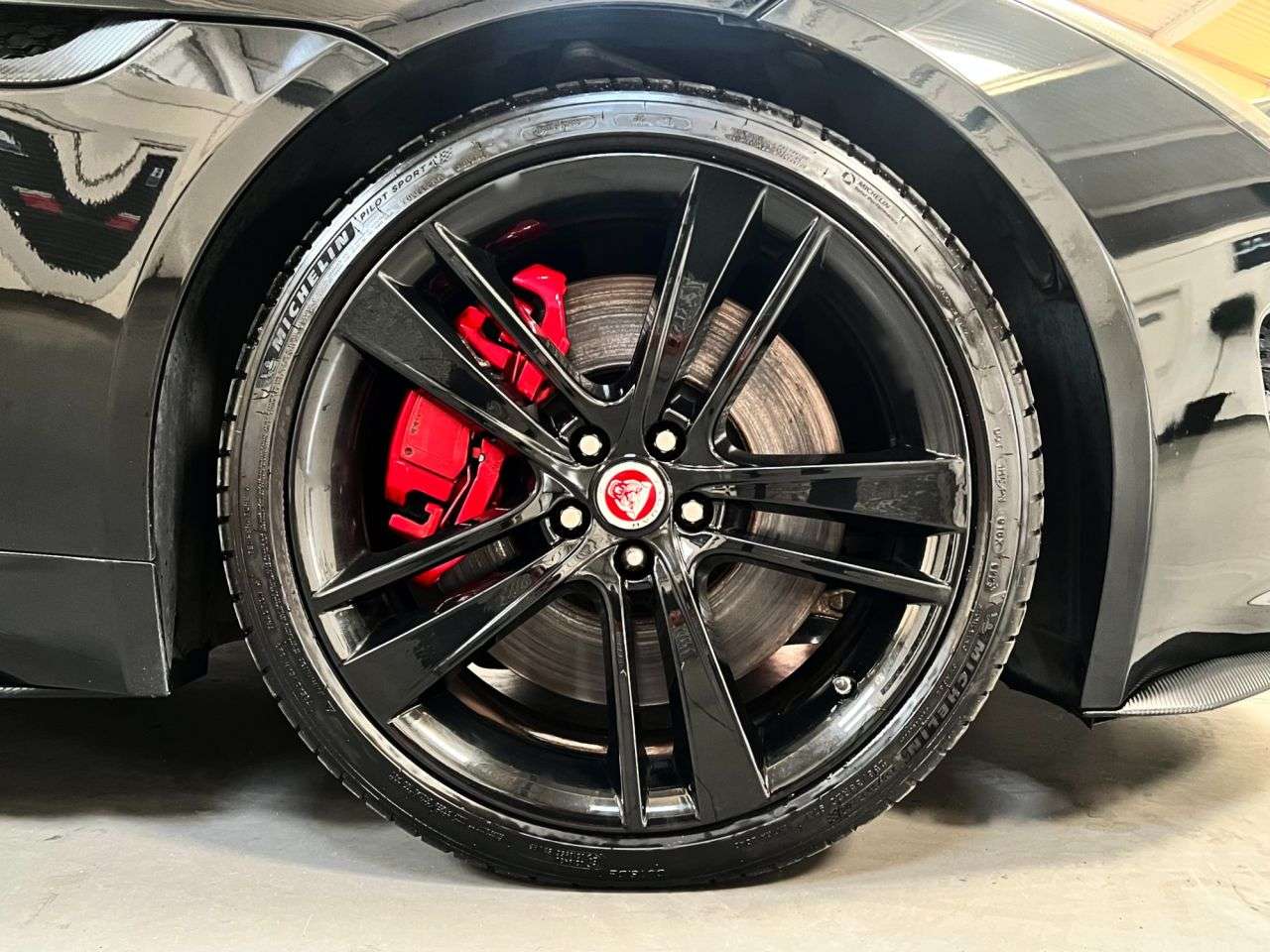 2015 JAGUAR F-TYPE 2015 JAGUAR F-TYPE