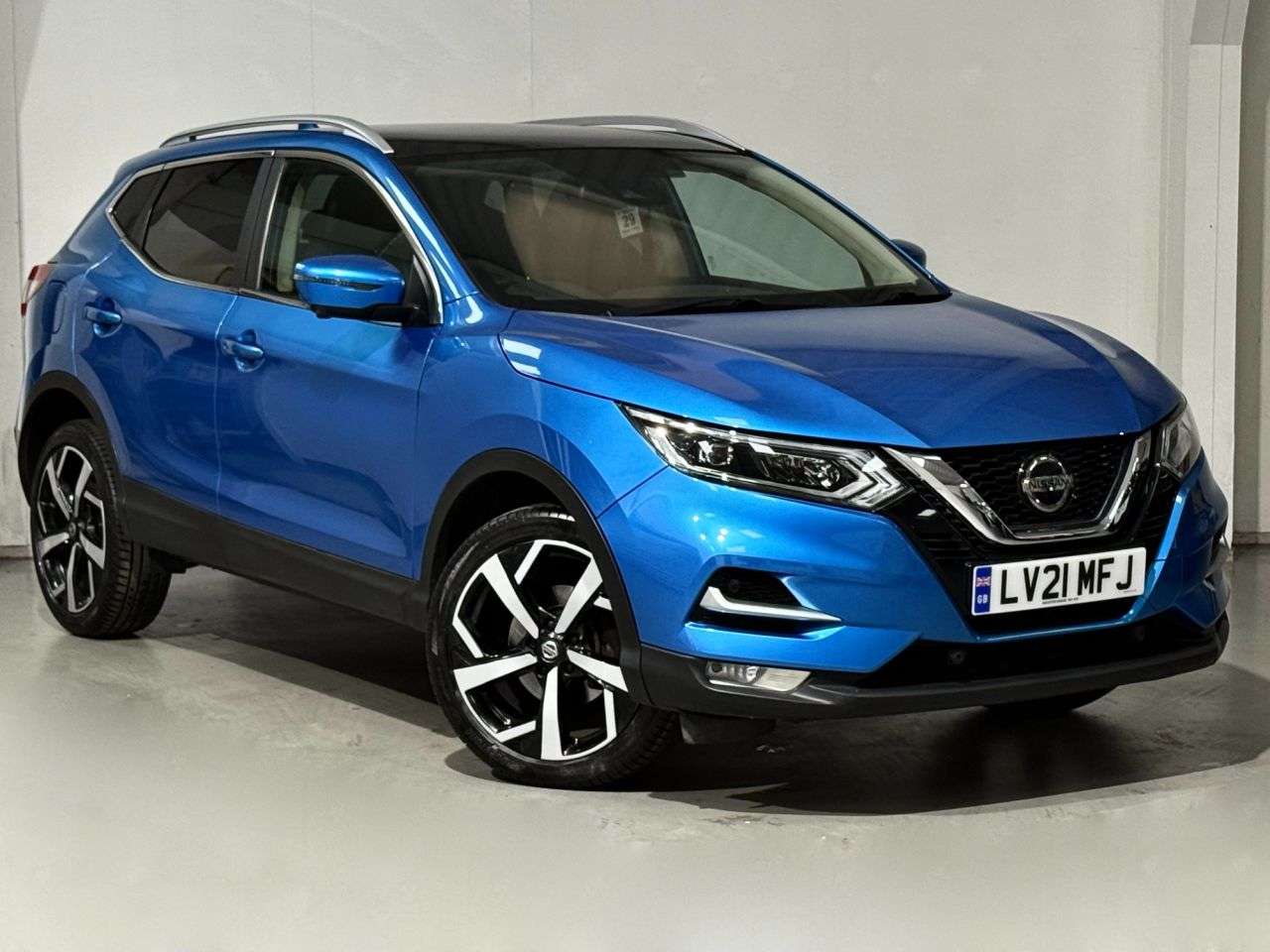 A 2021 NISSAN QASHQAI 1.3 DIG-T N-Motion SUV 5dr Petrol Manual Euro 6 (s/s) (140 ps) A 2021 NISSAN QASHQAI 1.3 DIG-T N-Motion SUV 5dr Petrol Manual Euro 6 (s/s) (140 ps)