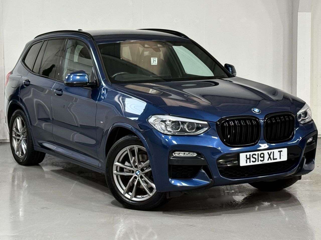 A 2019 BMW X3 2.0 20d M Sport SUV 5dr Diesel Auto xDrive Euro 6 (s/s) (190 ps) A 2019 BMW X3 2.0 20d M Sport SUV 5dr Diesel Auto xDrive Euro 6 (s/s) (190 ps)