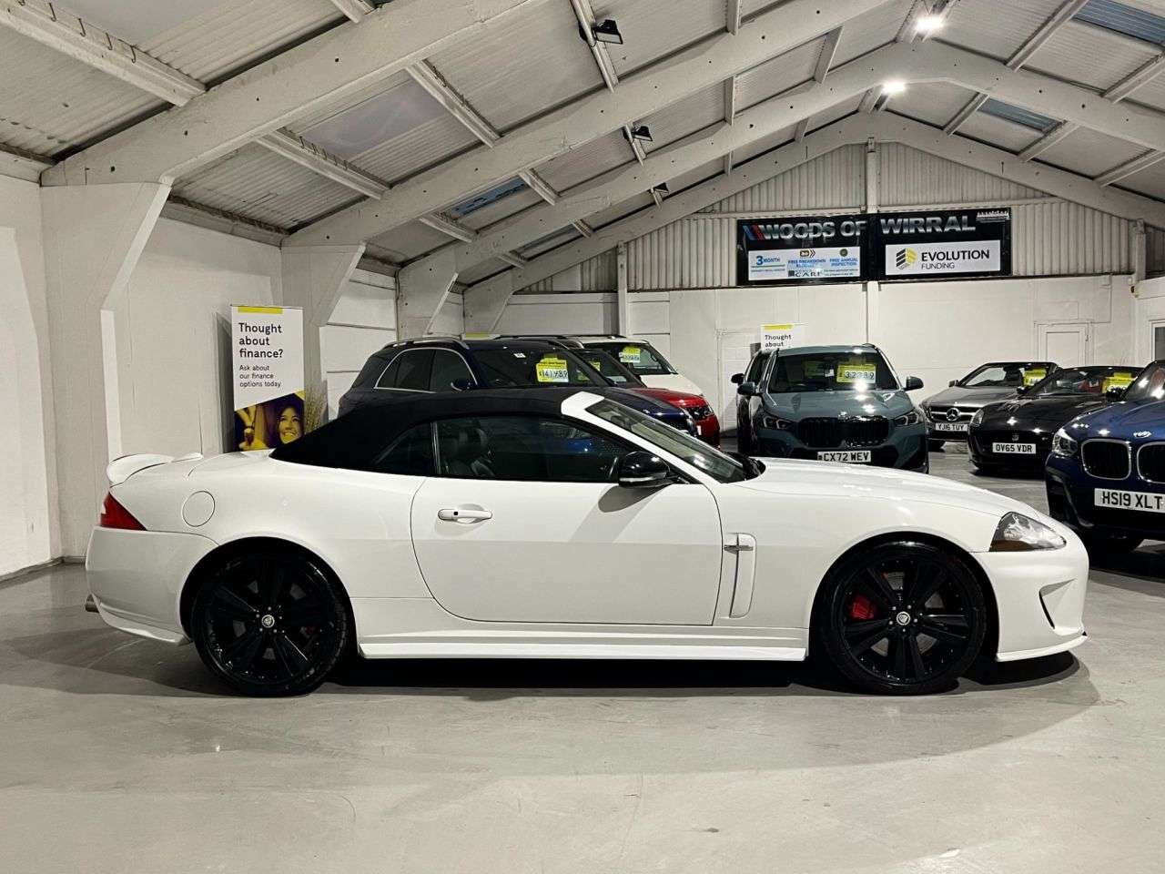 2011 JAGUAR XKR 2011 JAGUAR XKR