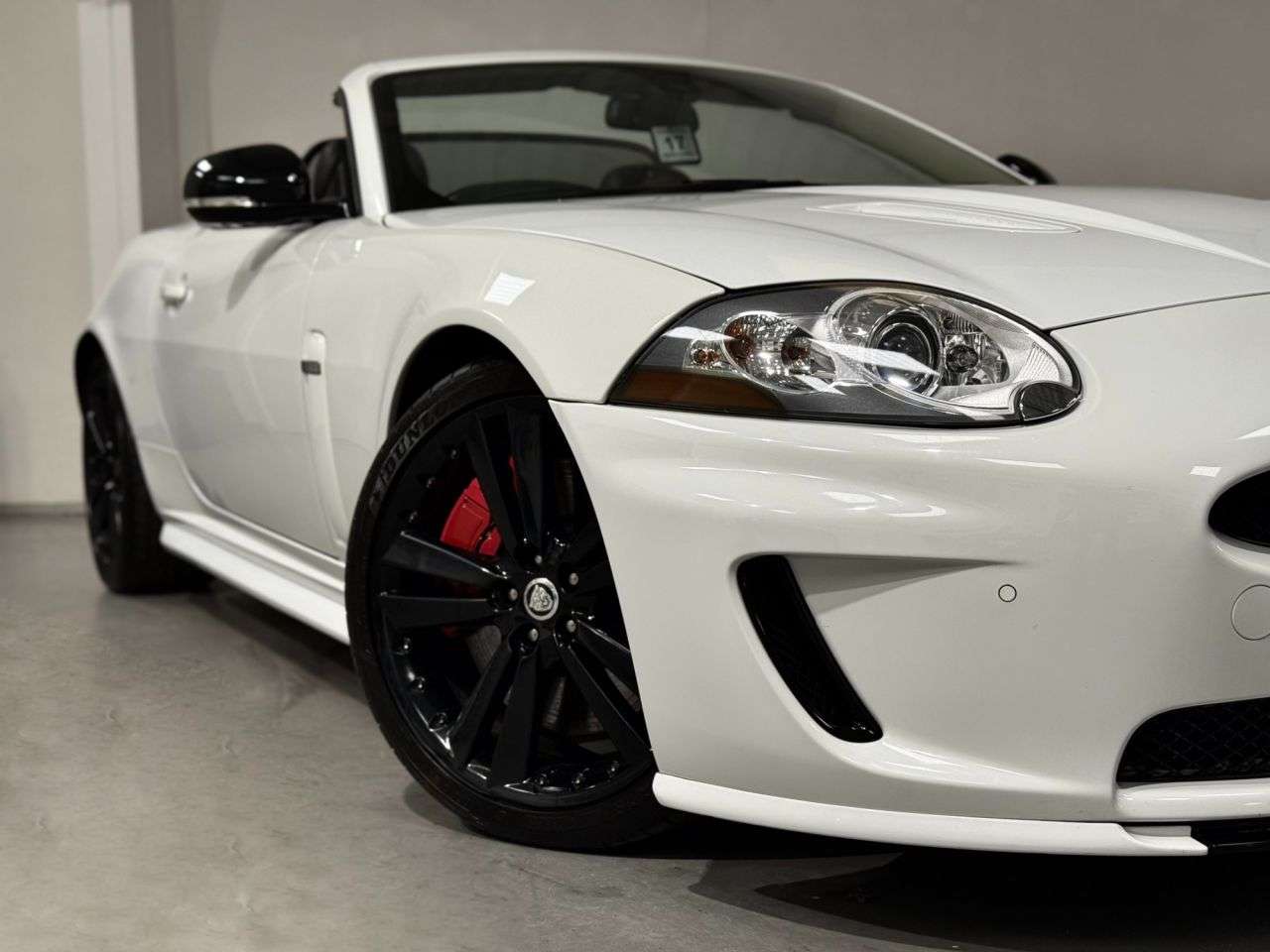 2011 JAGUAR XKR 2011 JAGUAR XKR