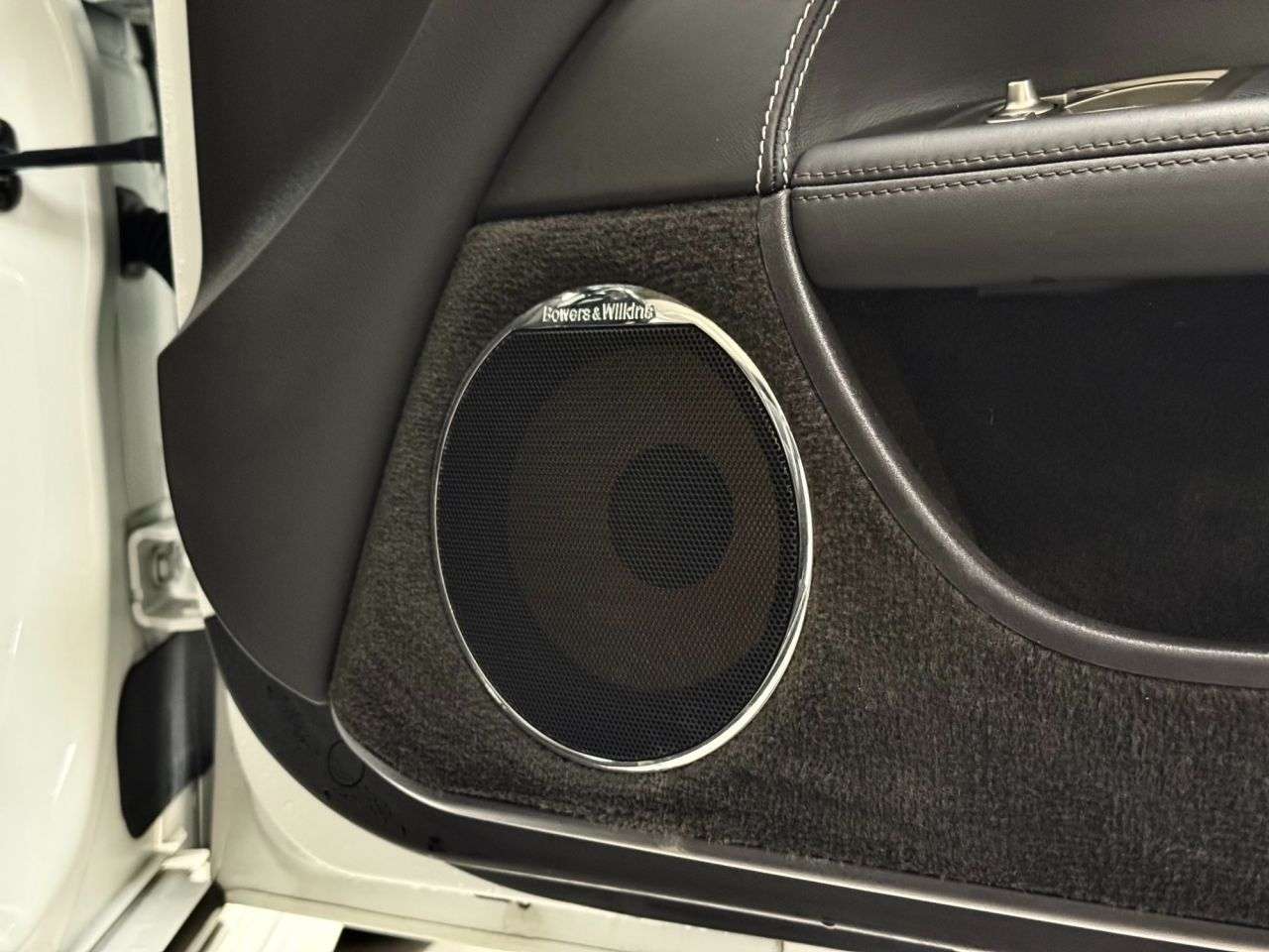 2011 JAGUAR XKR 2011 JAGUAR XKR