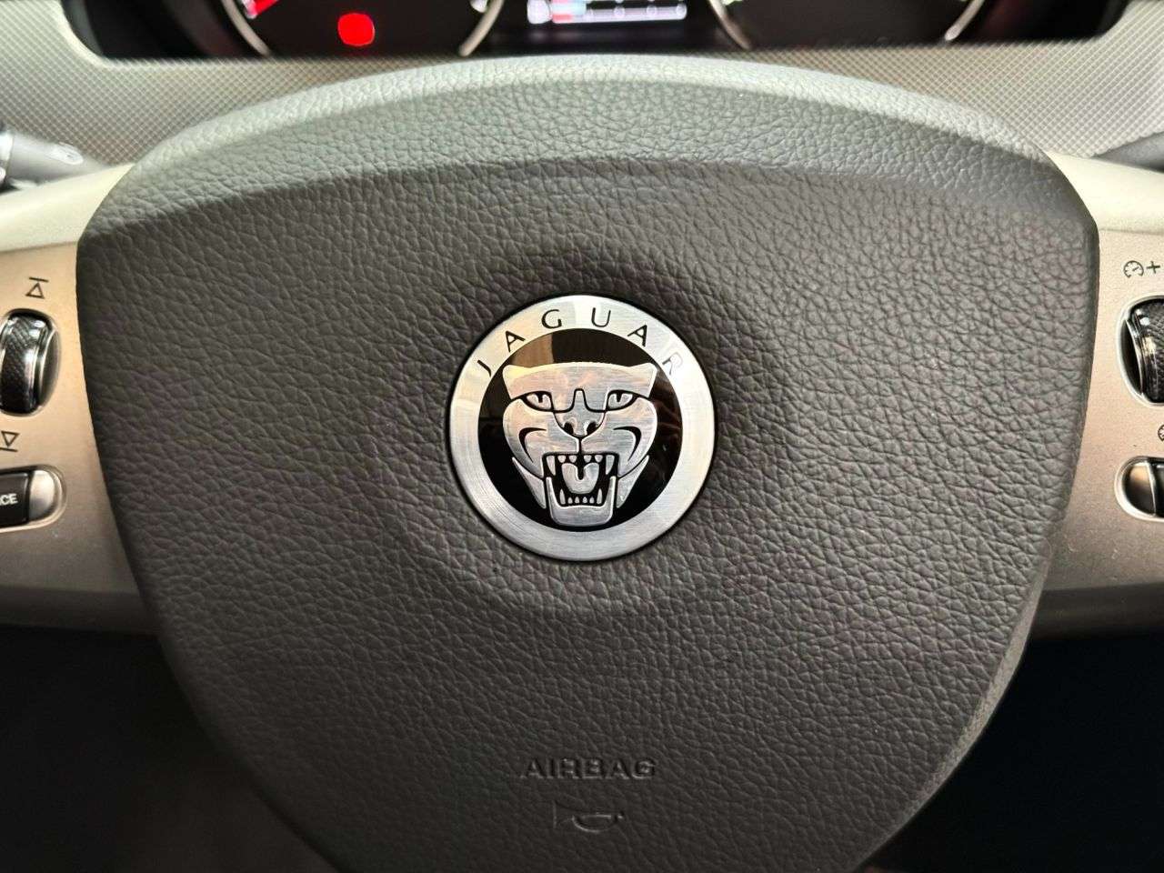 2011 JAGUAR XKR 2011 JAGUAR XKR