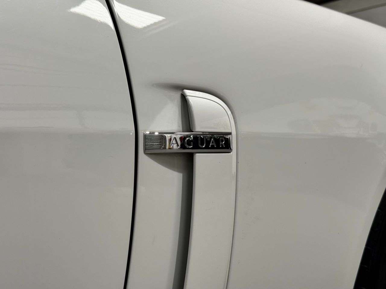 2011 JAGUAR XKR 2011 JAGUAR XKR