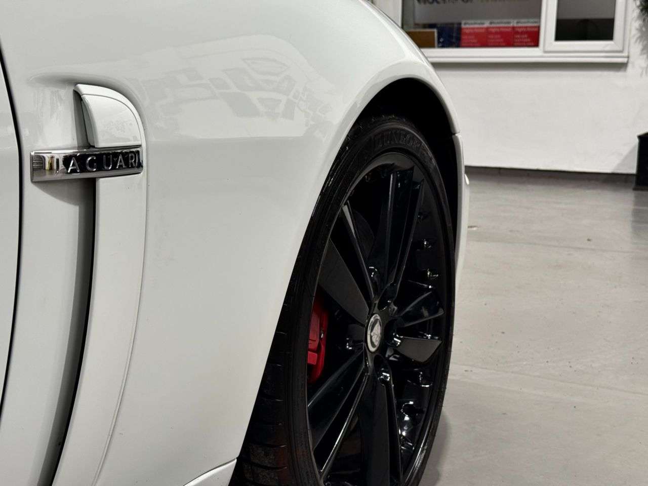 2011 JAGUAR XKR 2011 JAGUAR XKR