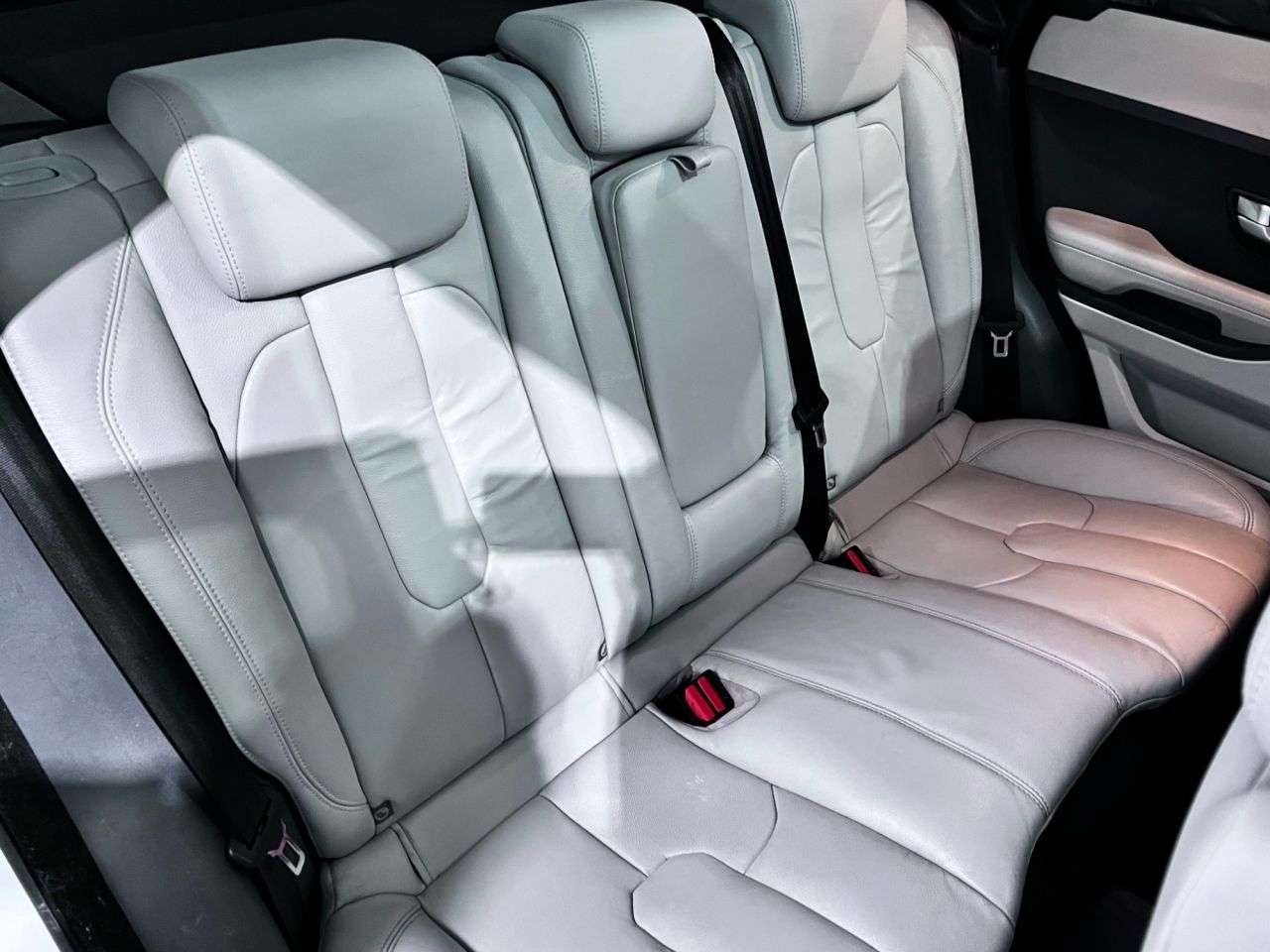 2015 LAND ROVER RANGE ROVER EVOQUE 2015 LAND ROVER RANGE ROVER EVOQUE