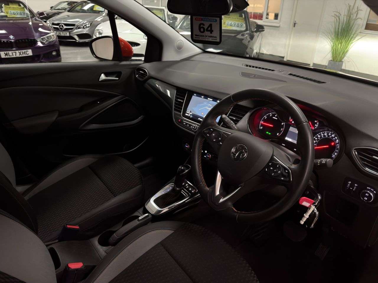 A 2020 VAUXHALL CROSSLAND X 1.2 Turbo Elite Nav SUV 5dr Petrol Auto Euro 6 (s/s) (130 ps) A 2020 VAUXHALL CROSSLAND X 1.2 Turbo Elite Nav SUV 5dr Petrol Auto Euro 6 (s/s) (130 ps)