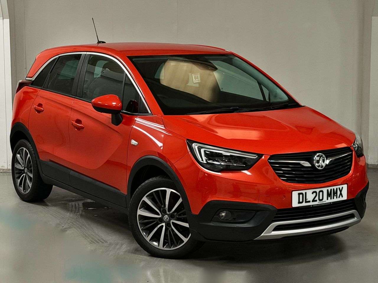 A 2020 VAUXHALL CROSSLAND X 1.2 Turbo Elite Nav SUV 5dr Petrol Auto Euro 6 (s/s) (130 ps) A 2020 VAUXHALL CROSSLAND X 1.2 Turbo Elite Nav SUV 5dr Petrol Auto Euro 6 (s/s) (130 ps)