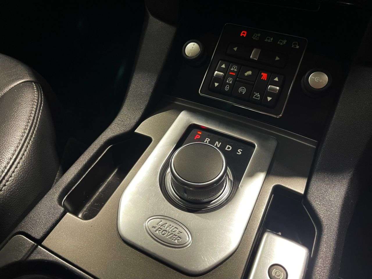 2014 LAND ROVER DISCOVERY 4 2014 LAND ROVER DISCOVERY 4