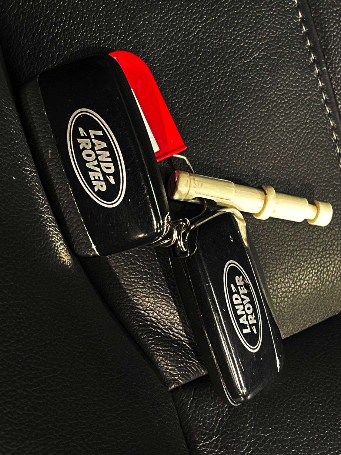 2014 LAND ROVER DISCOVERY 4 2014 LAND ROVER DISCOVERY 4