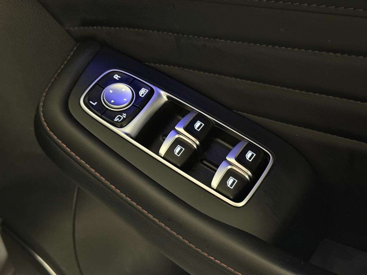 2024 MG MG HS 2024 MG MG HS