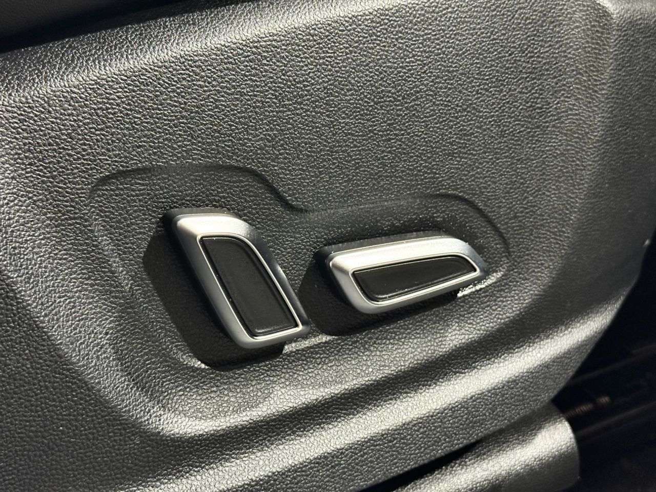 2024 MG MG HS 2024 MG MG HS